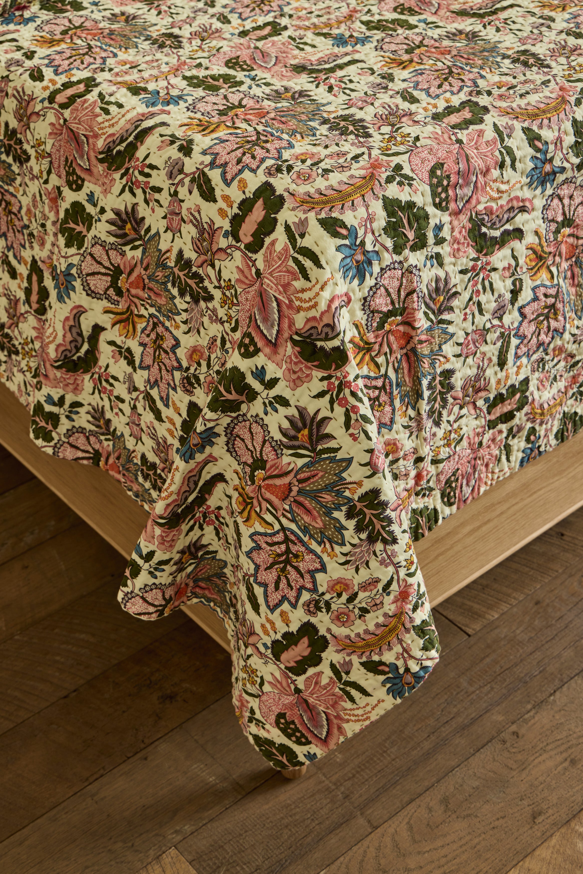 Bed Cover in Une Perse