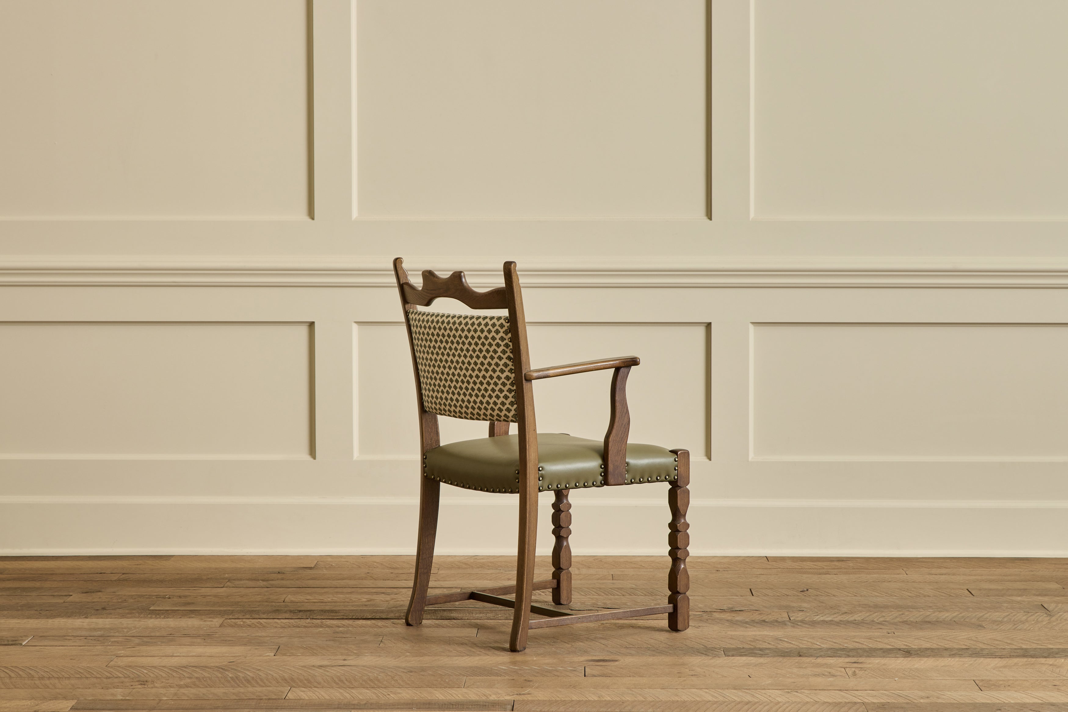 Set of 6 Dark Oak & Leather Chairs