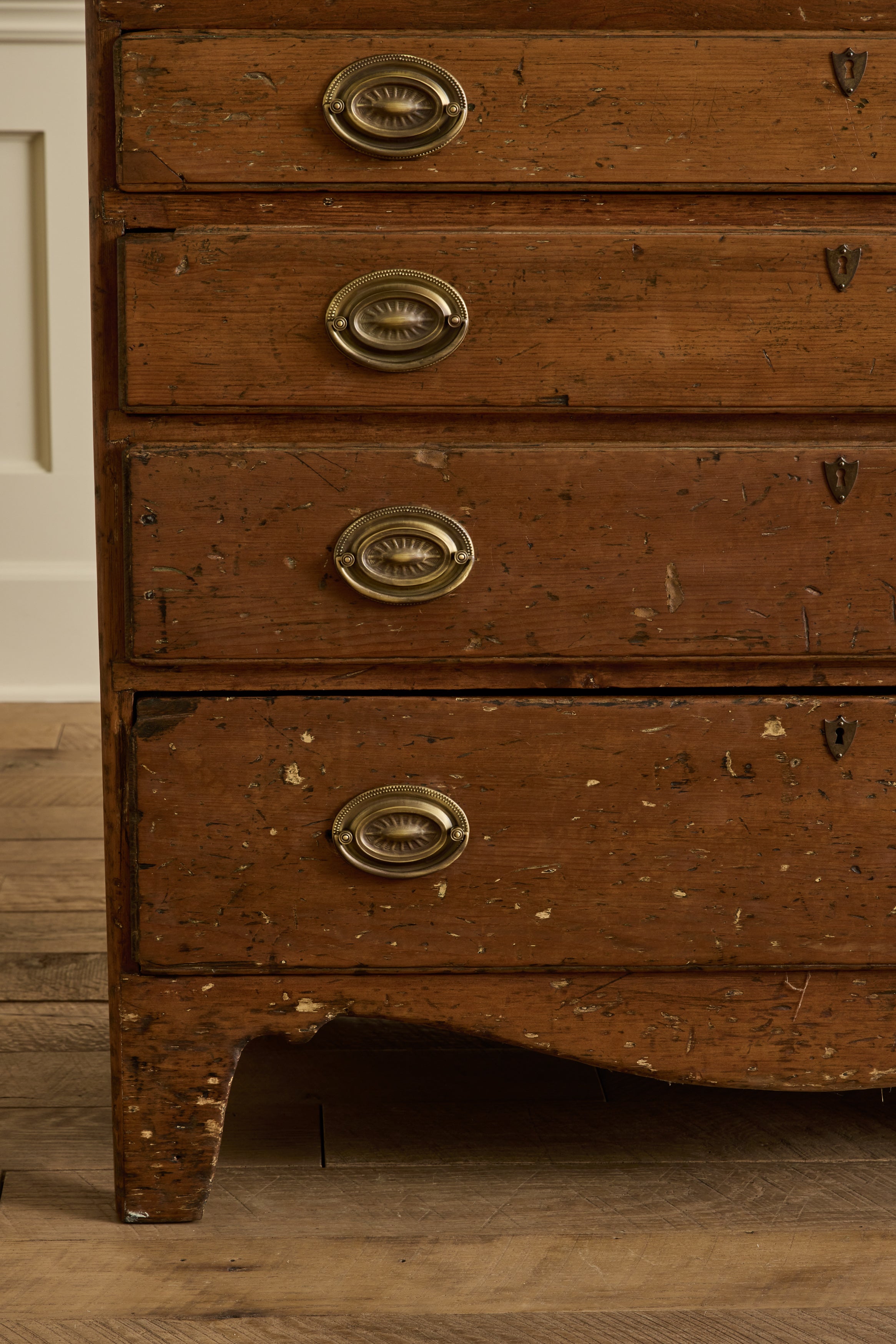 Rustic Chest of Drawers
