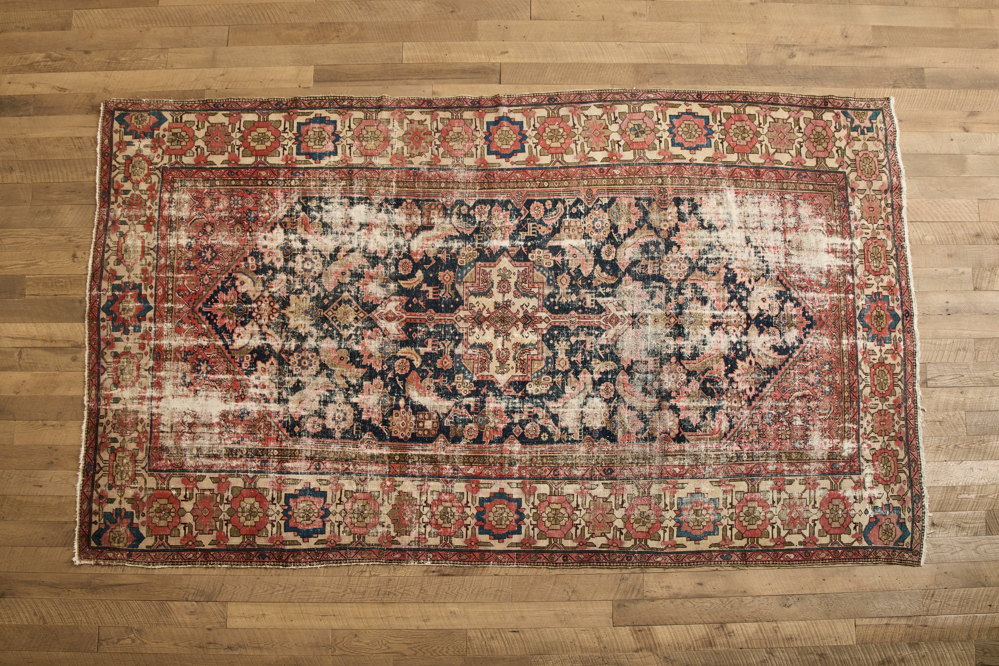 Persian Hamadan Rug 8’ X 13’