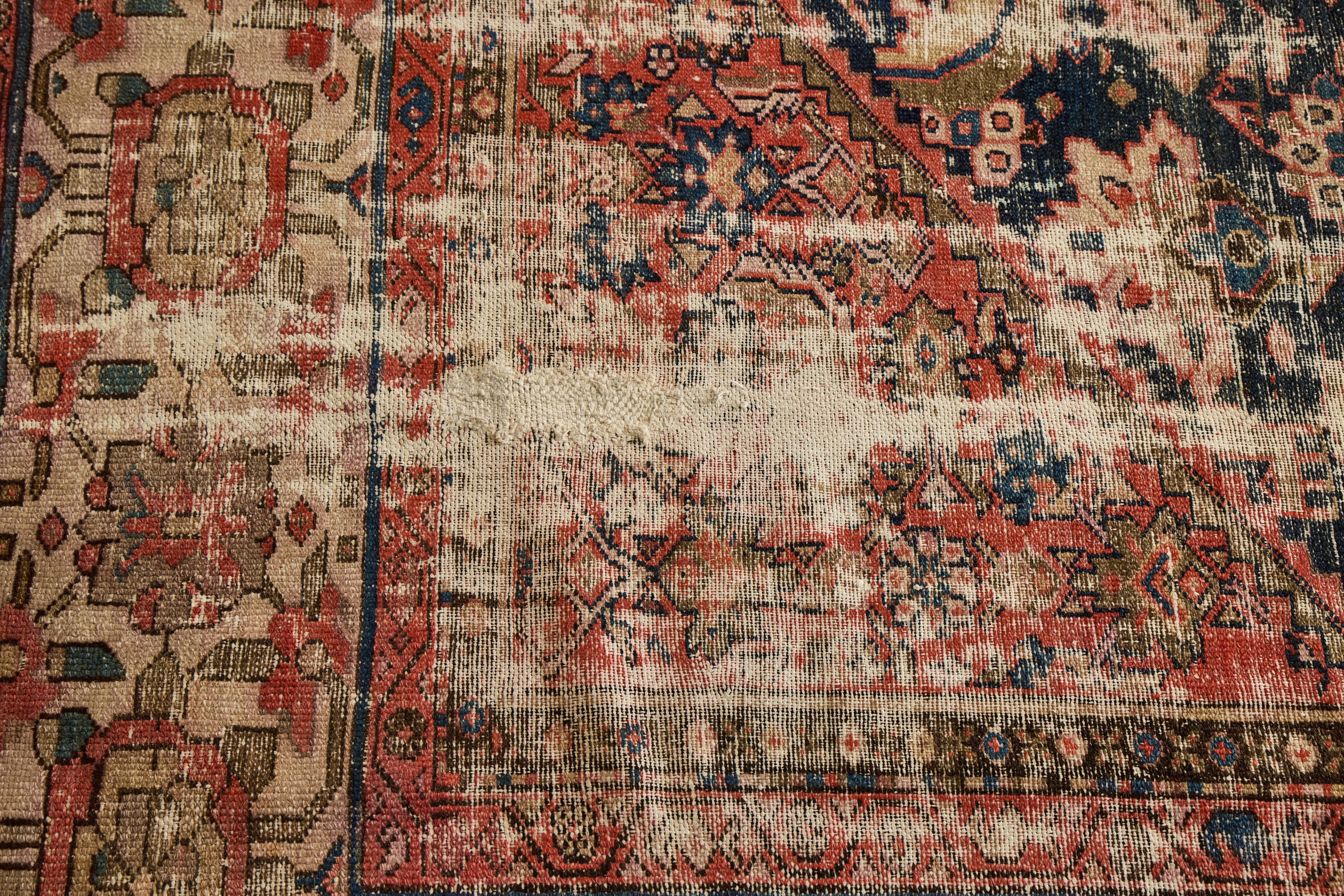 Persian Hamadan Rug 8’ X 13’