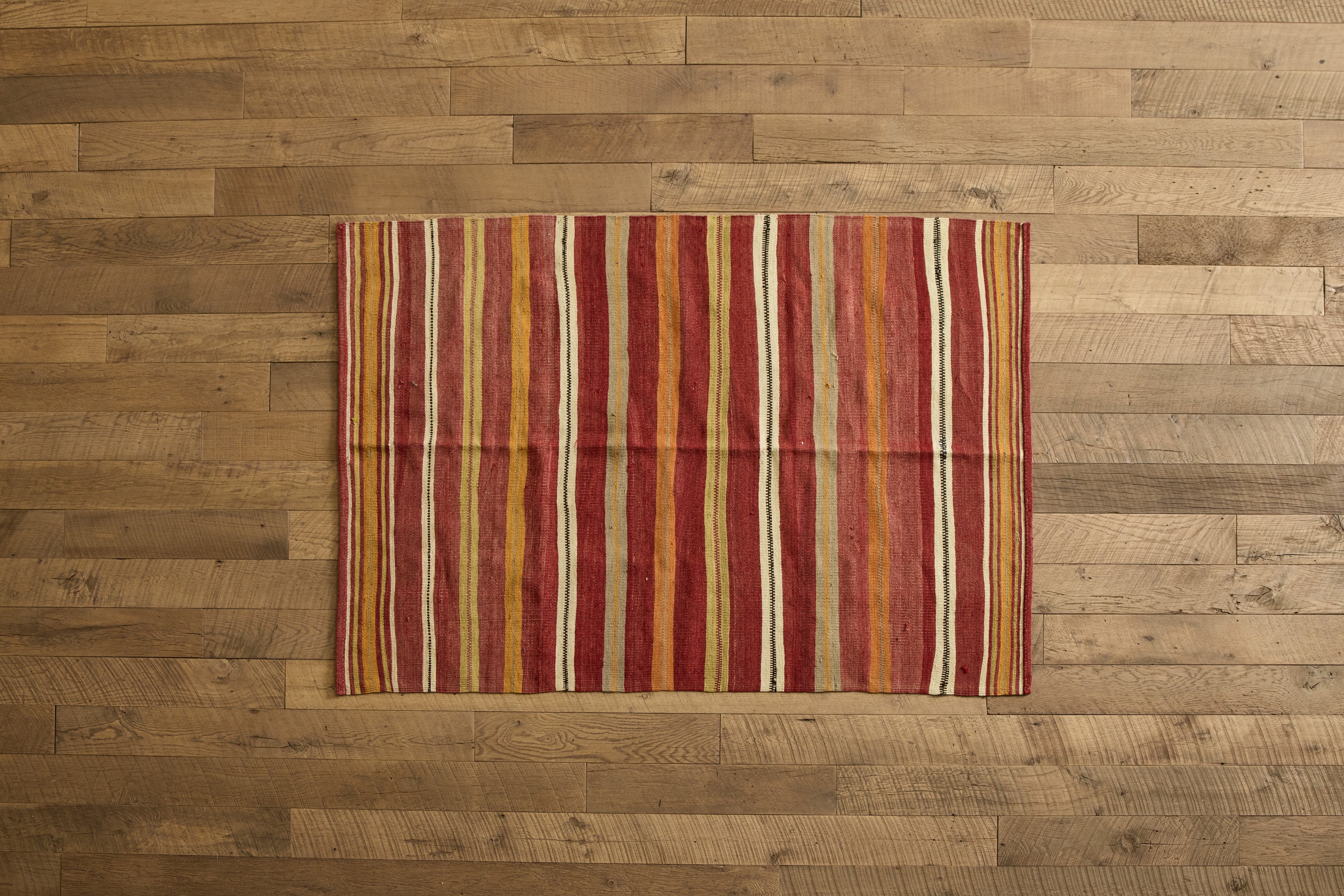 Turkish Kilim Rug 4' X 5'8