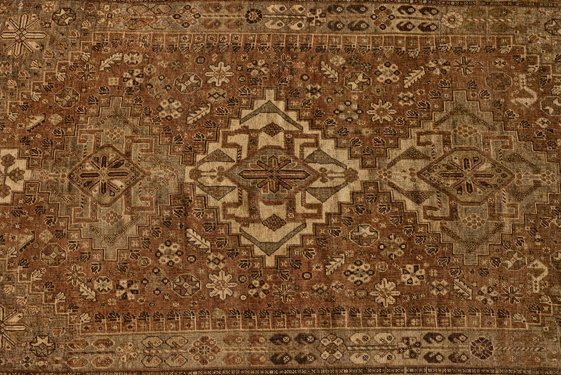 Brown Shiraz Rug 5'5 x 8'3