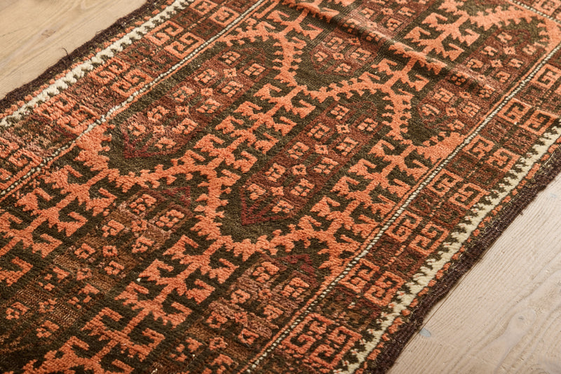 Geometric Baluch Throw Rug 2'6 x 4'9