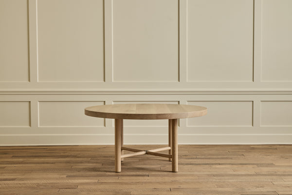 Round Dining Table, 60"