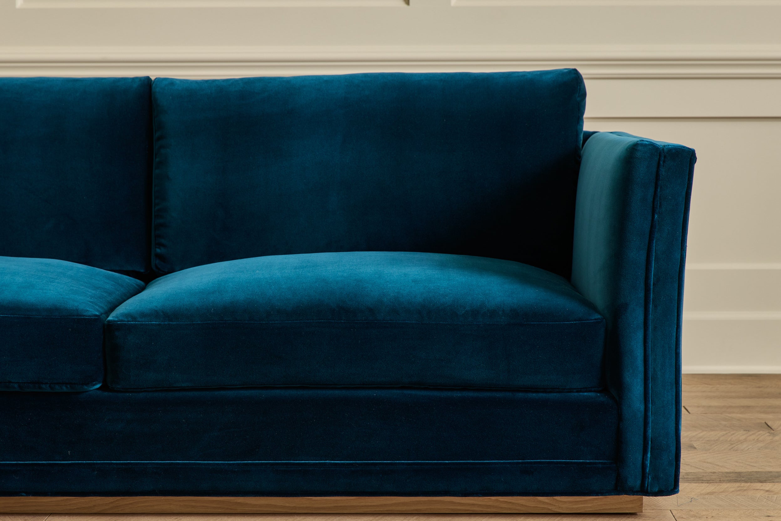 Modern Sofa, 84"