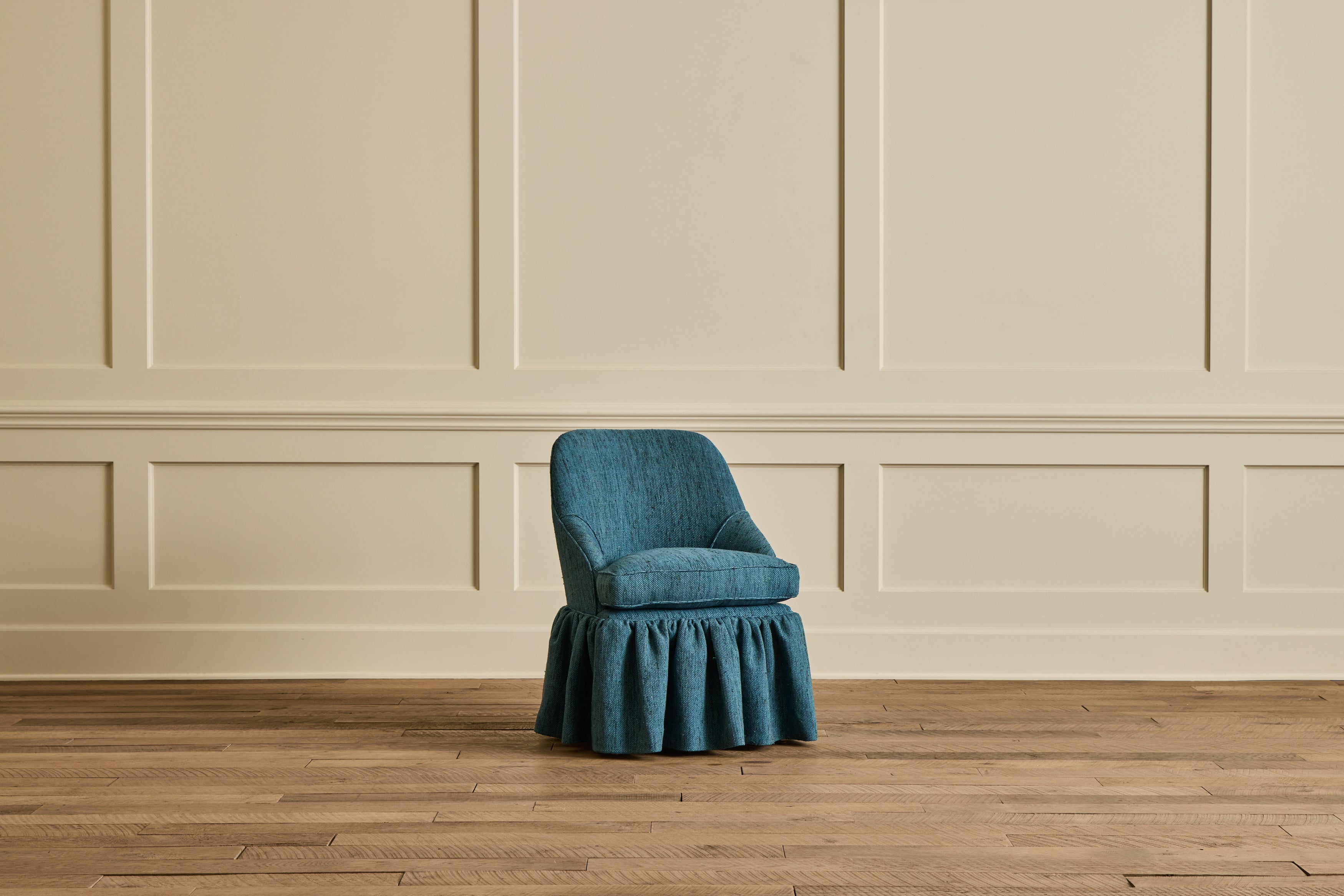 Skirted Cove Dining Chairs