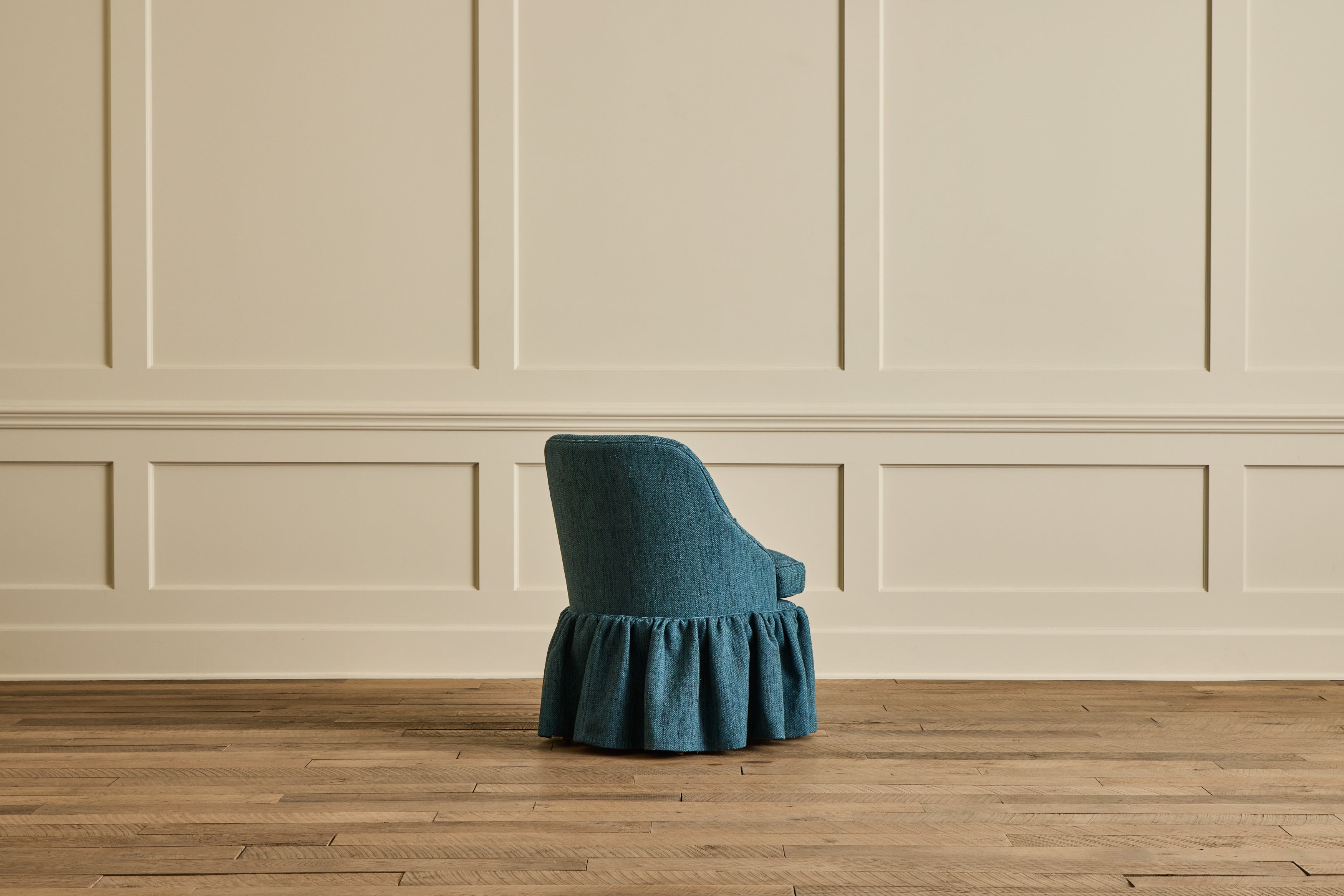 Skirted Cove Dining Chairs