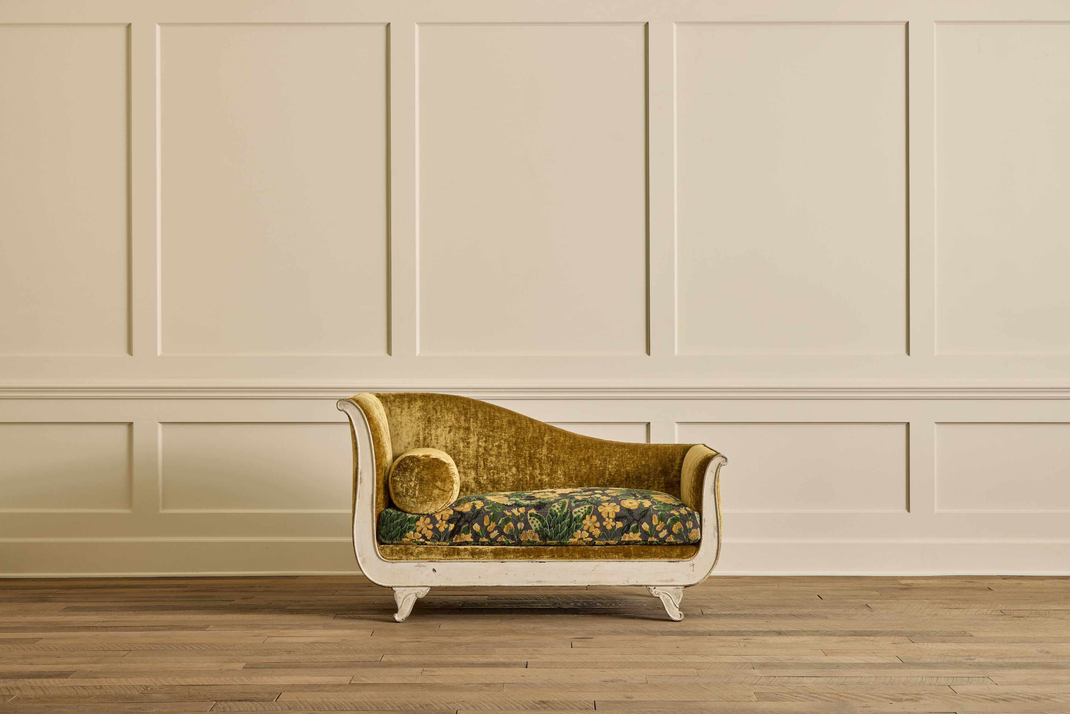 19th Century French Day Bed