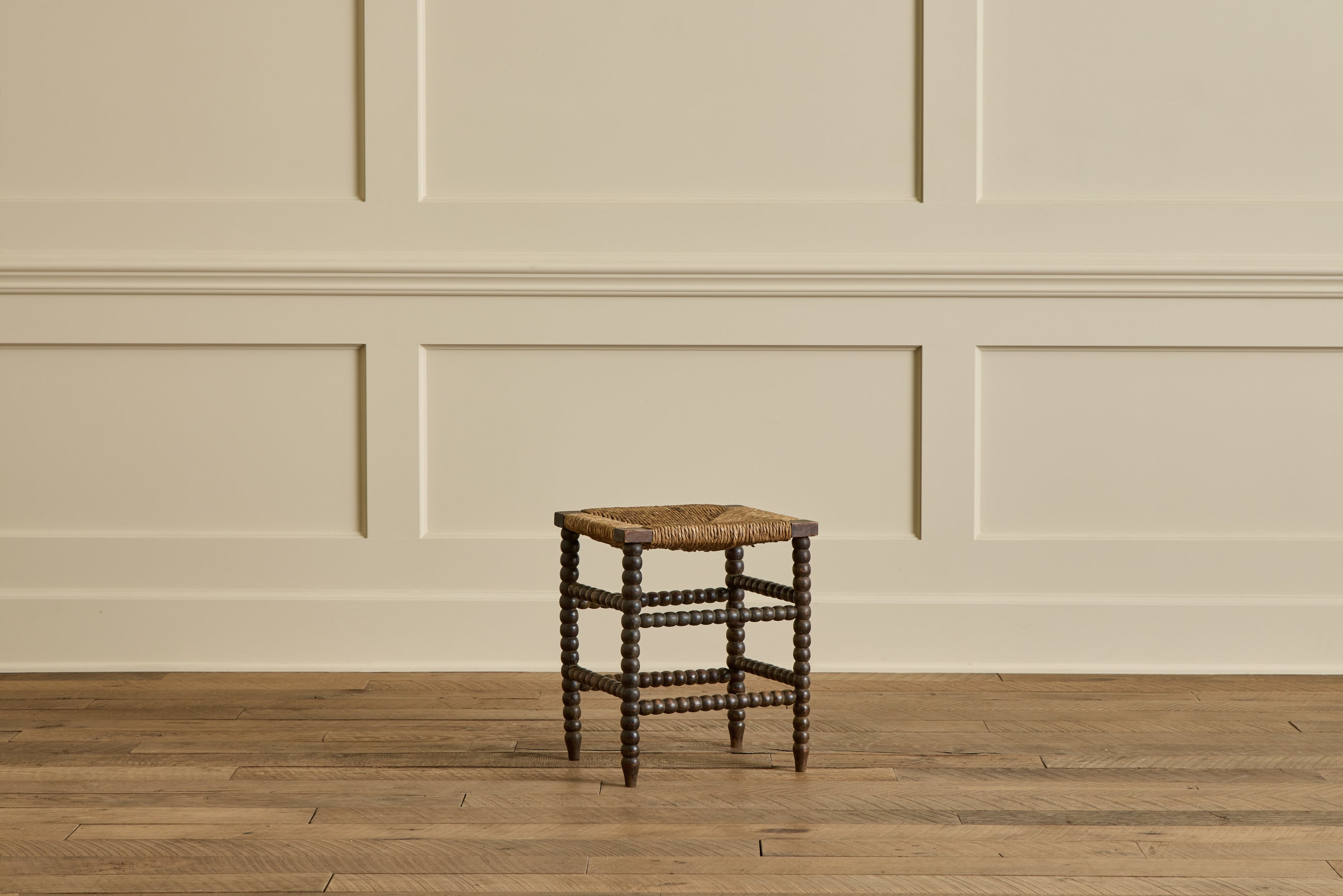Dudouyt Rush Stool No. 2