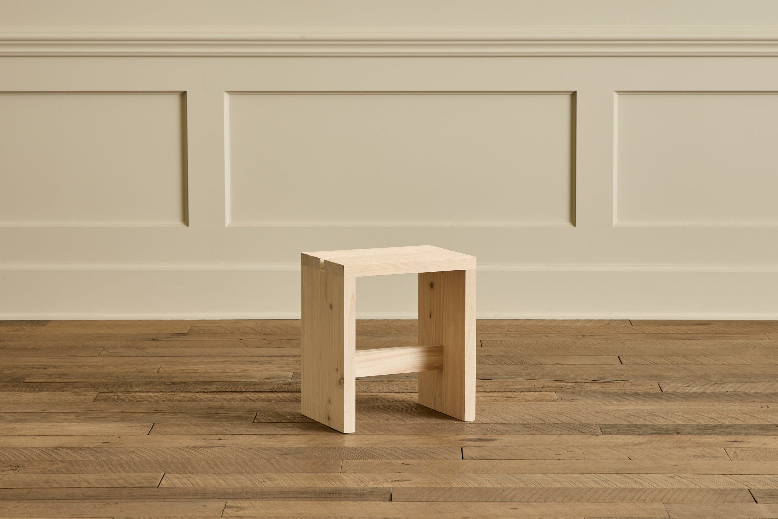 Hinoki Stool (Multiple Sizes)