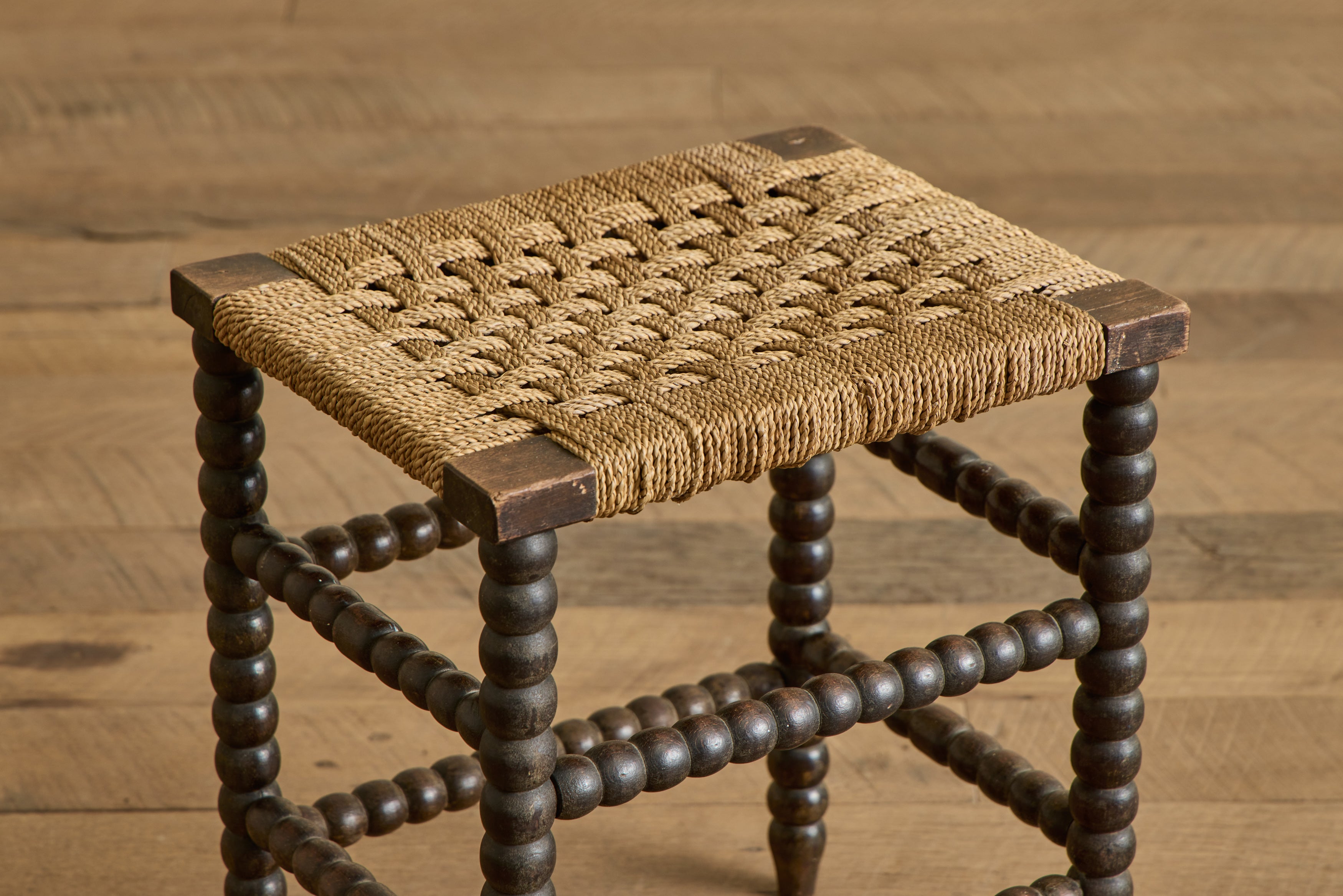 Dudouyt Rush Stool No.1