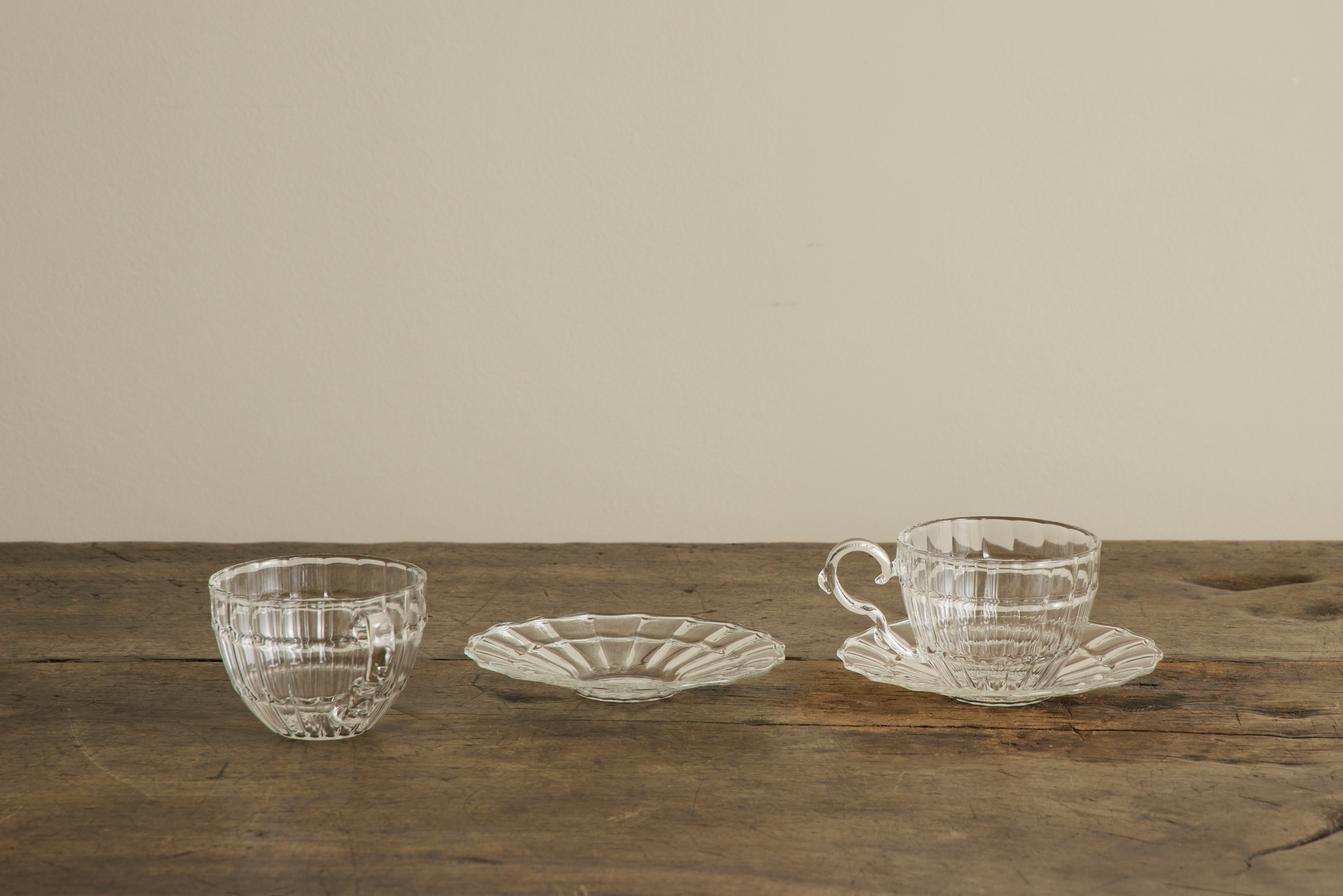 William Teacup & Saucer, Set of 2