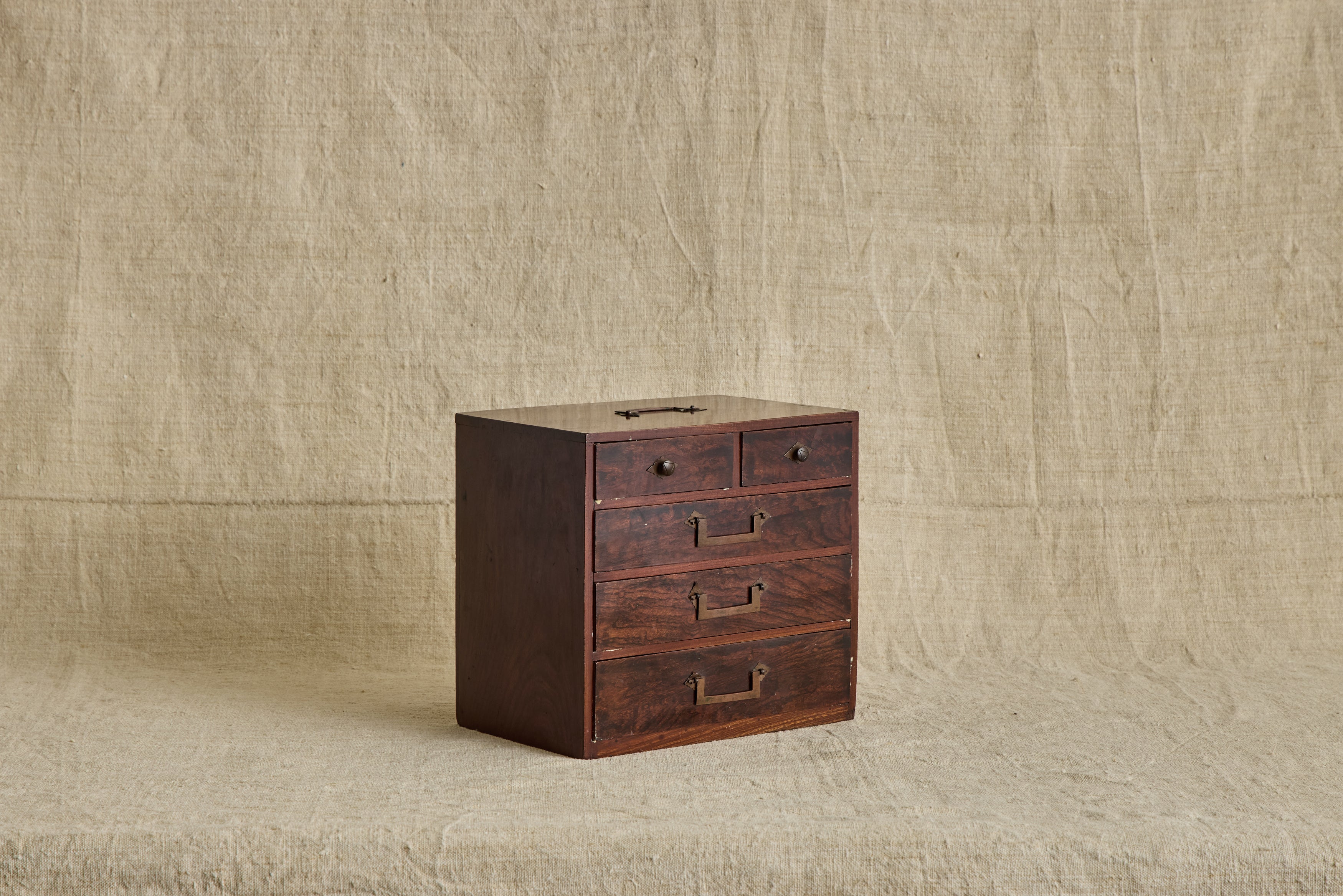 Sakata Hari Bako (Sewing Box)