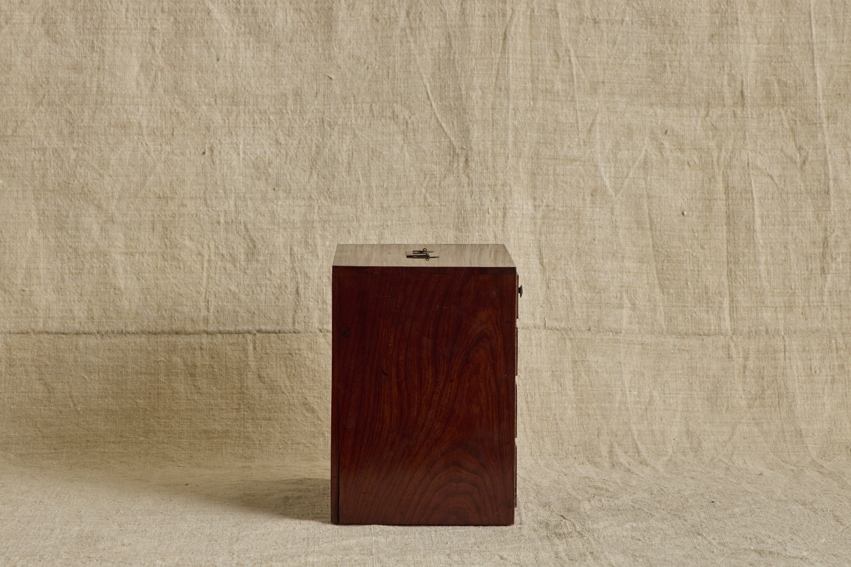 Sakata Hari Bako (Sewing Box)