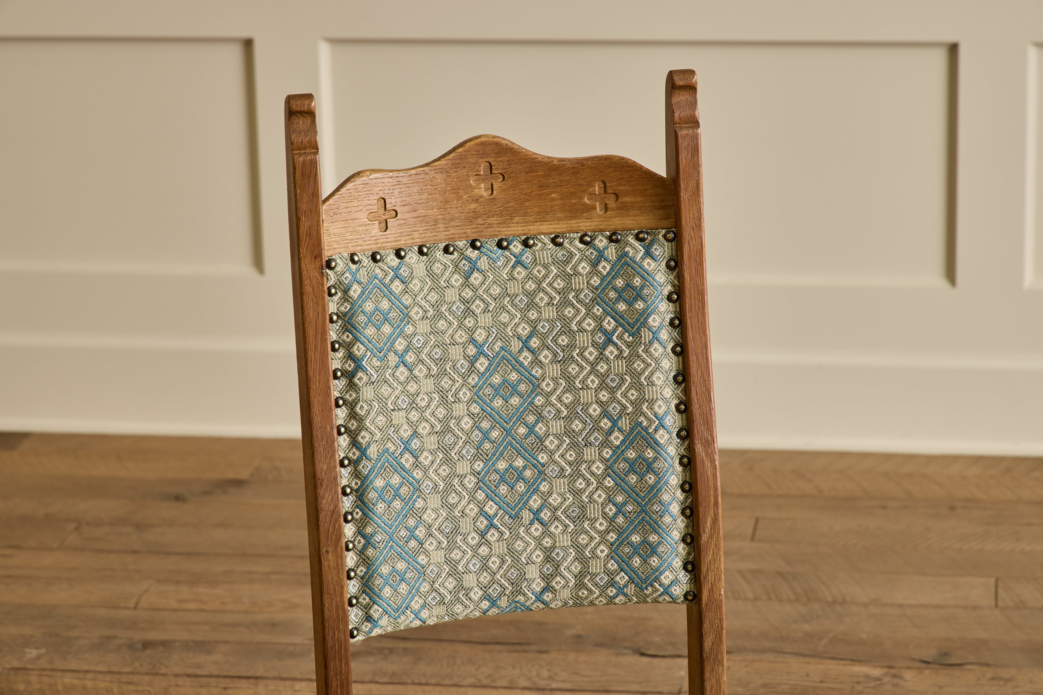 Set of 4 Carved Oak Dining Chairs