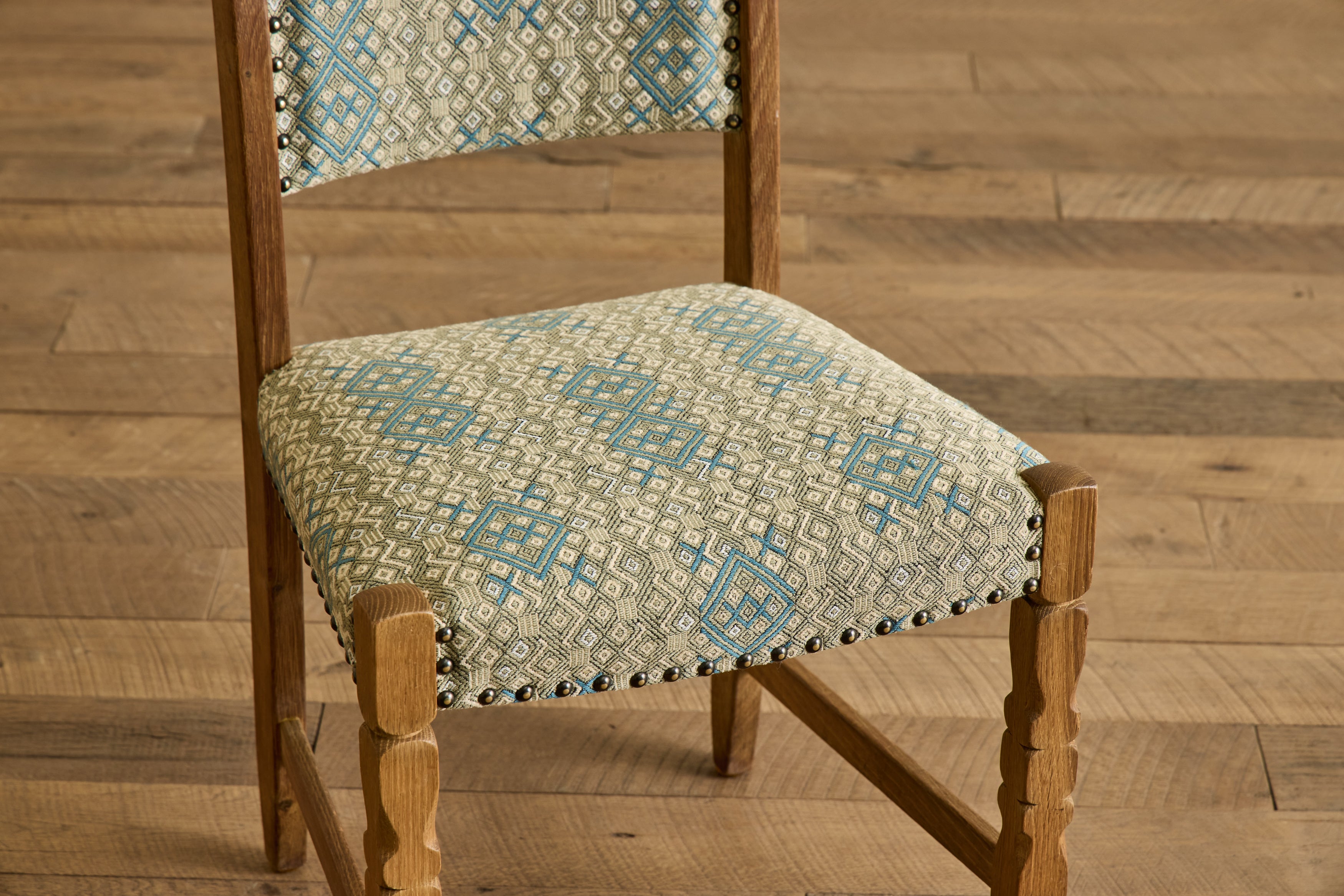 Set of 4 Carved Oak Dining Chairs