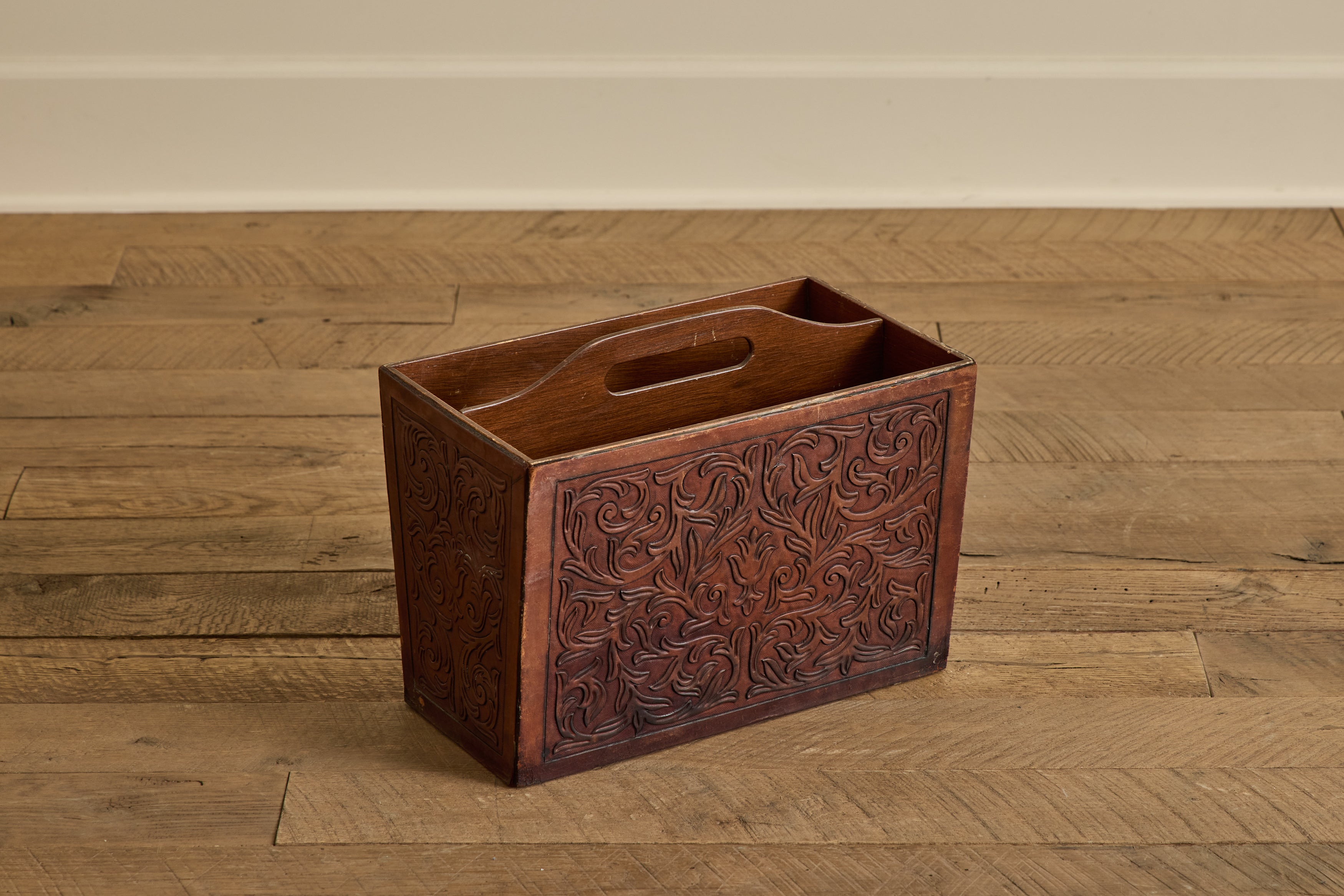 Angel Pazmino Leather Letter Holder