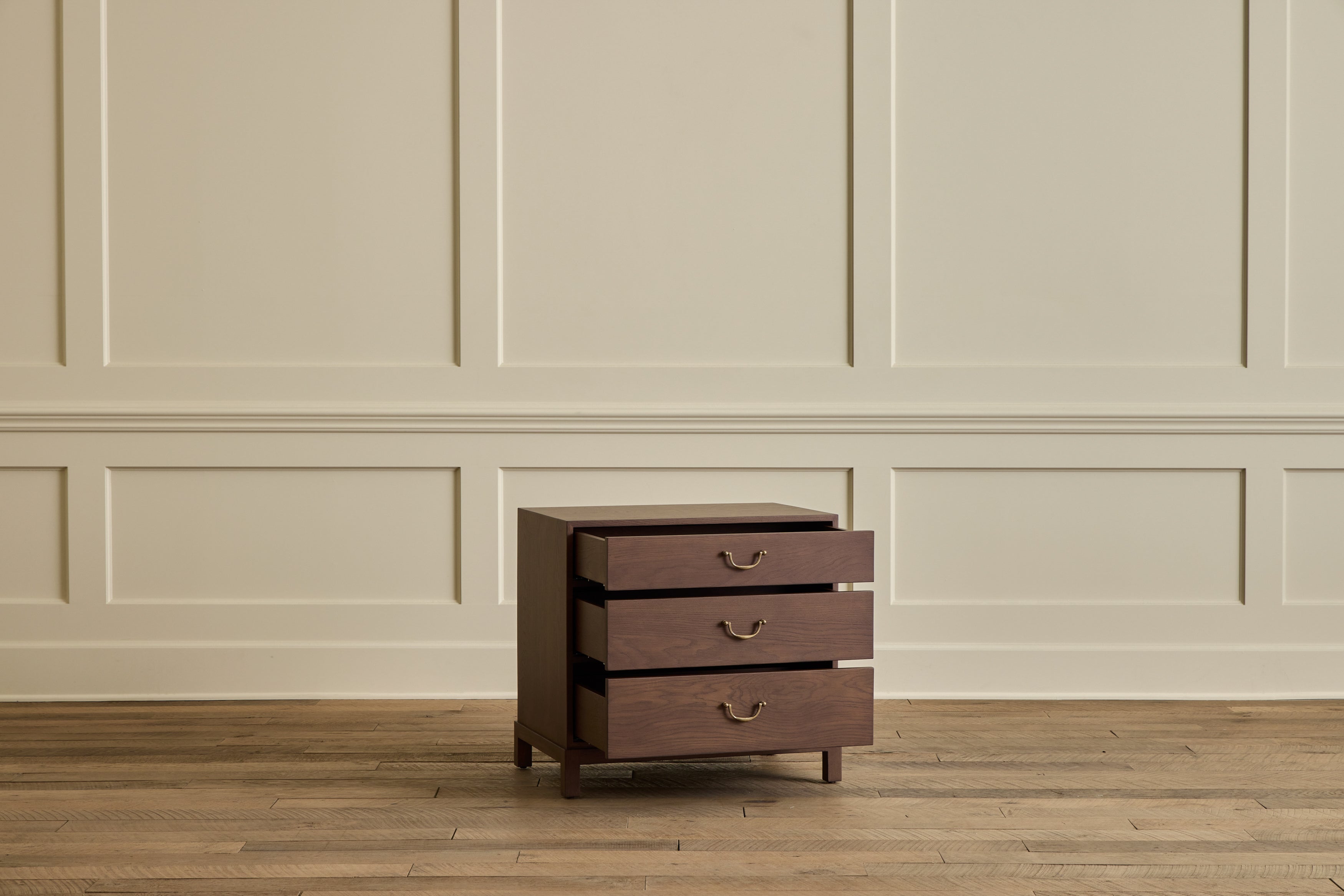 Campaign Chest, 28"