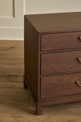Campaign Chest, 28"
