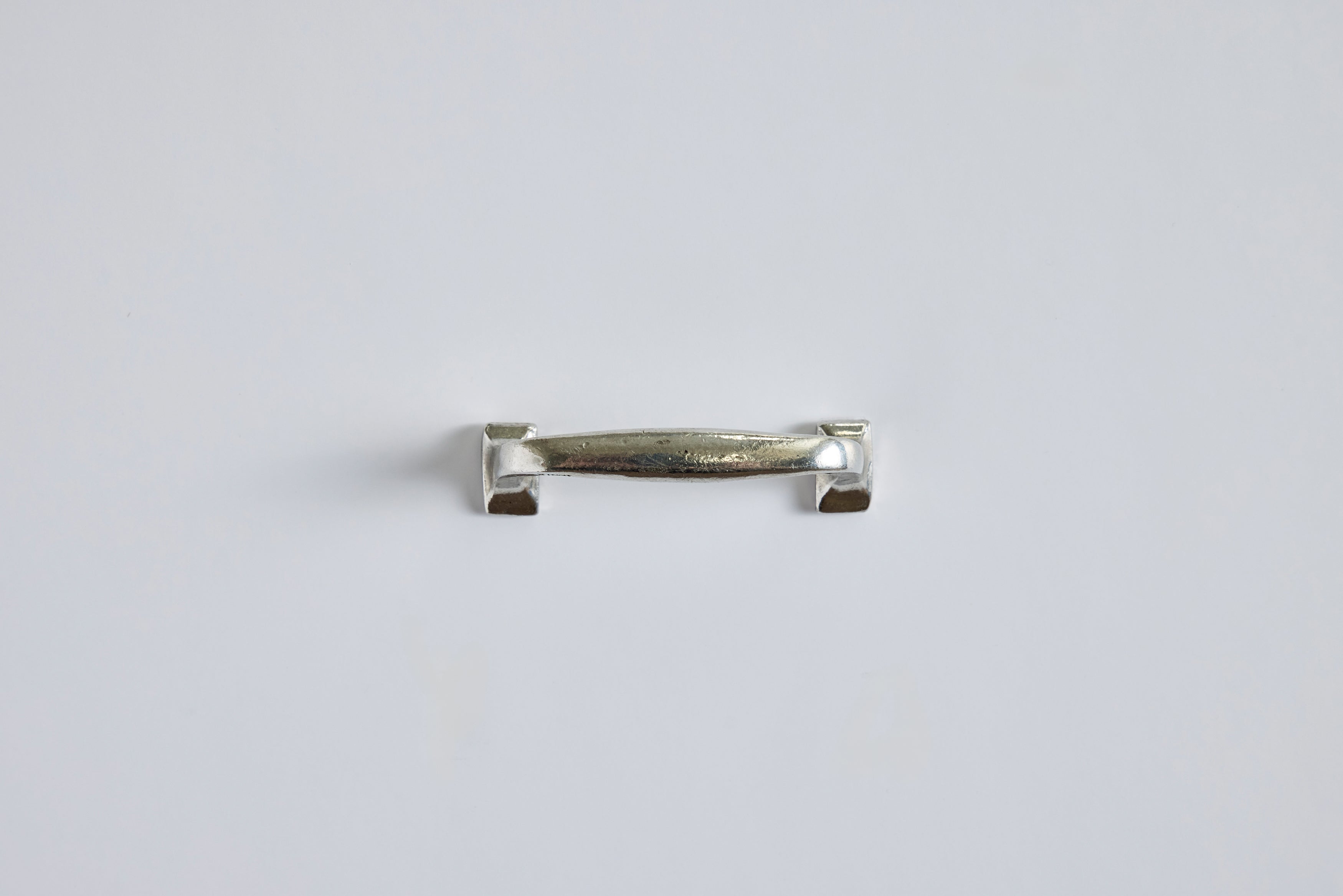 Pewter Angled Pull (Multiple Sizes)