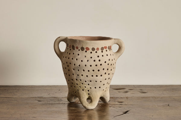 Clay Colander