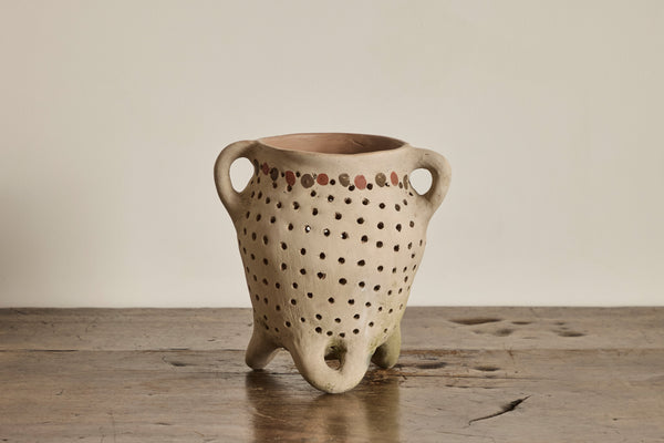 Clay Colander