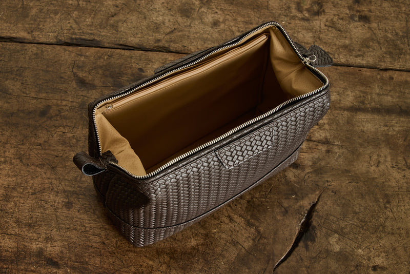 F. Hammann Brown Leather Washbag