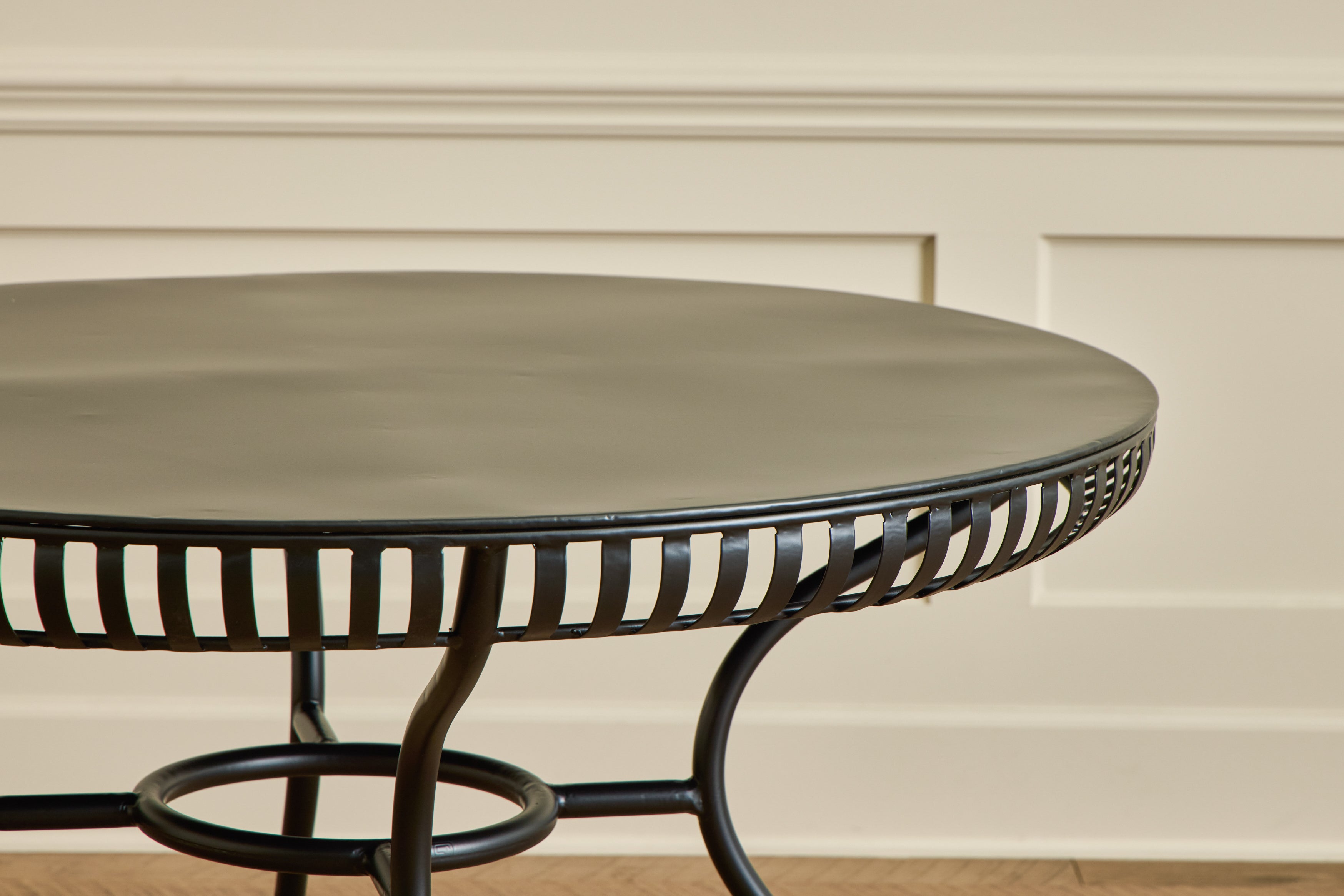 Terrace Dining Table