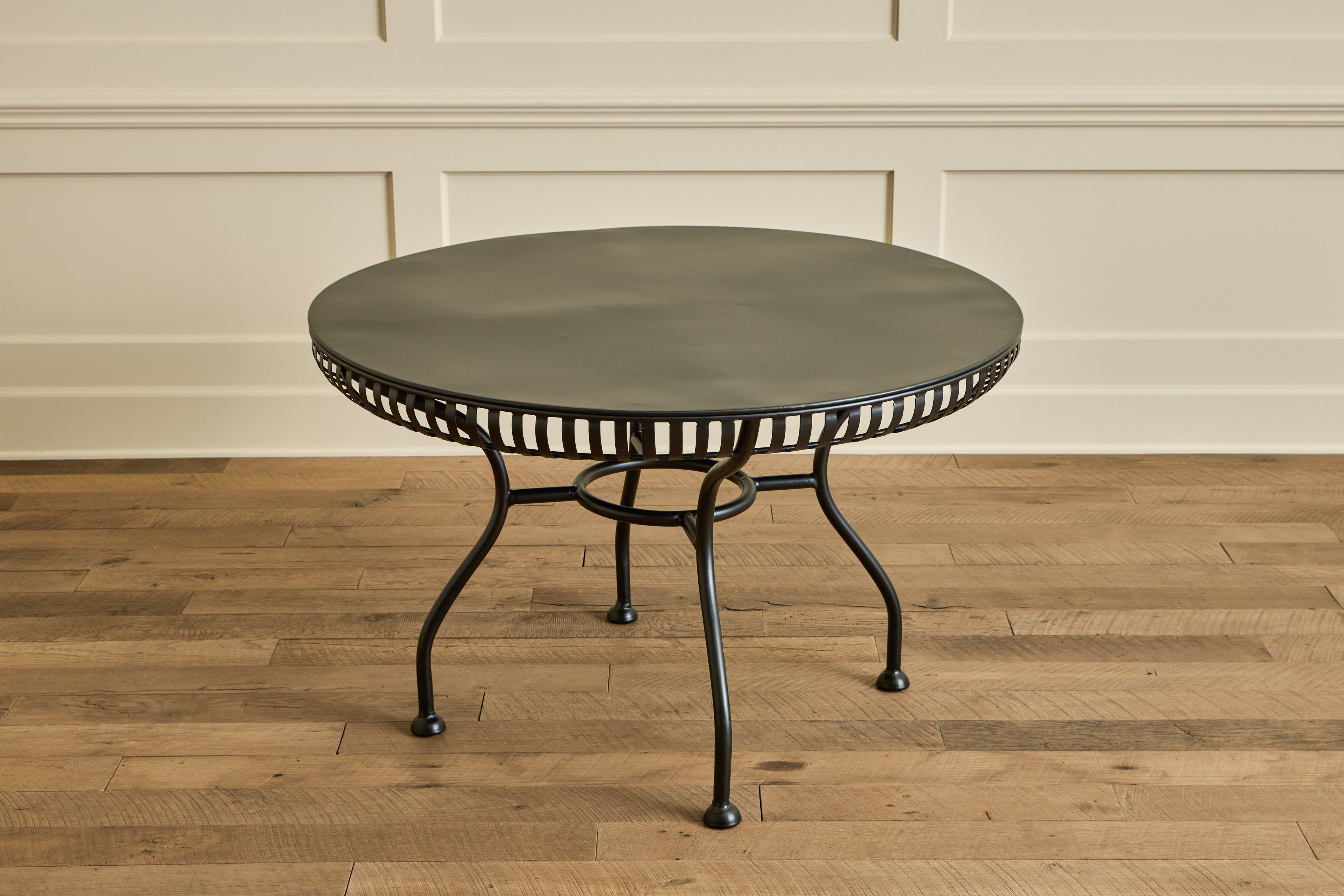 Terrace Dining Table