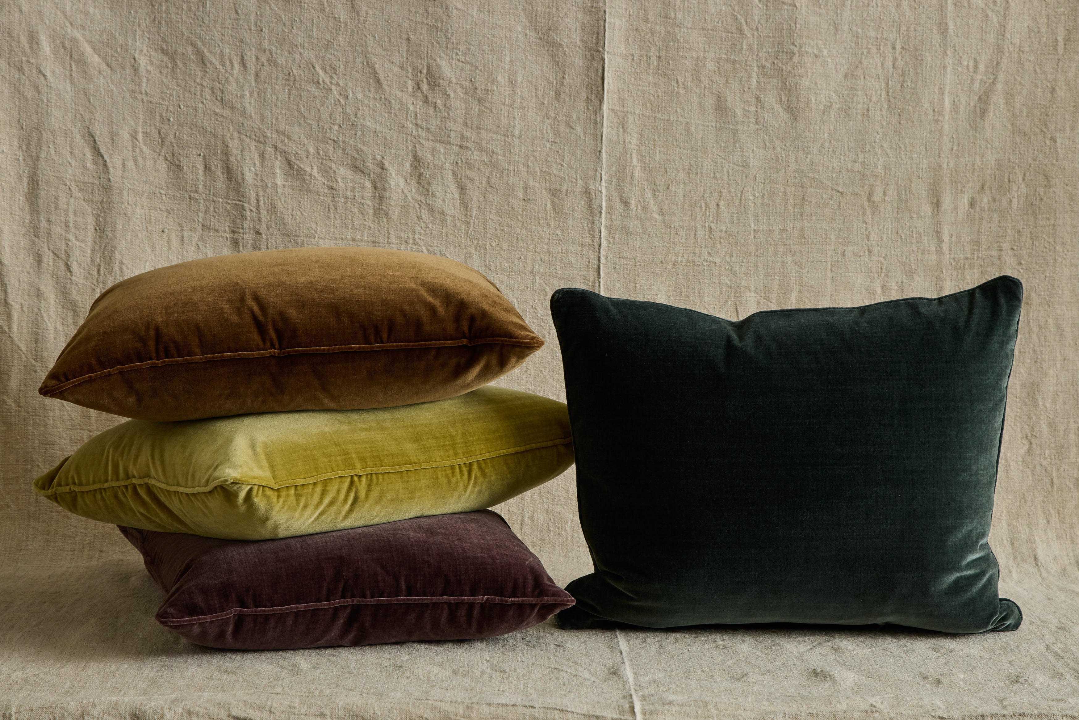 Velvet Pillow in Green Slate