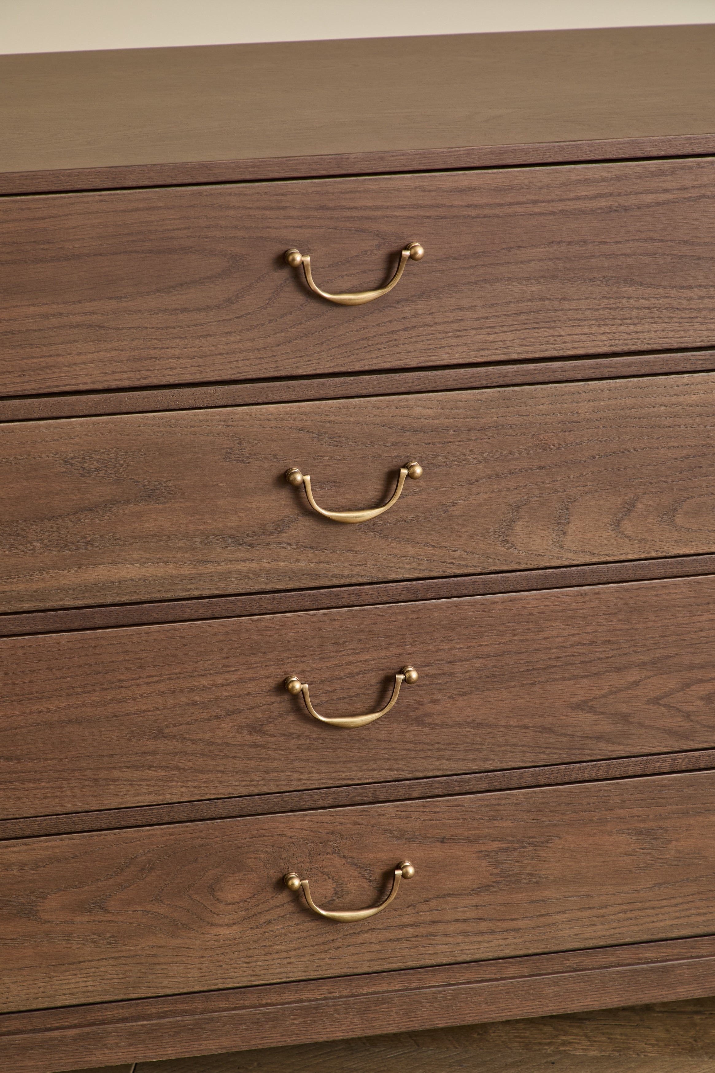 Campaign Dresser, 42"