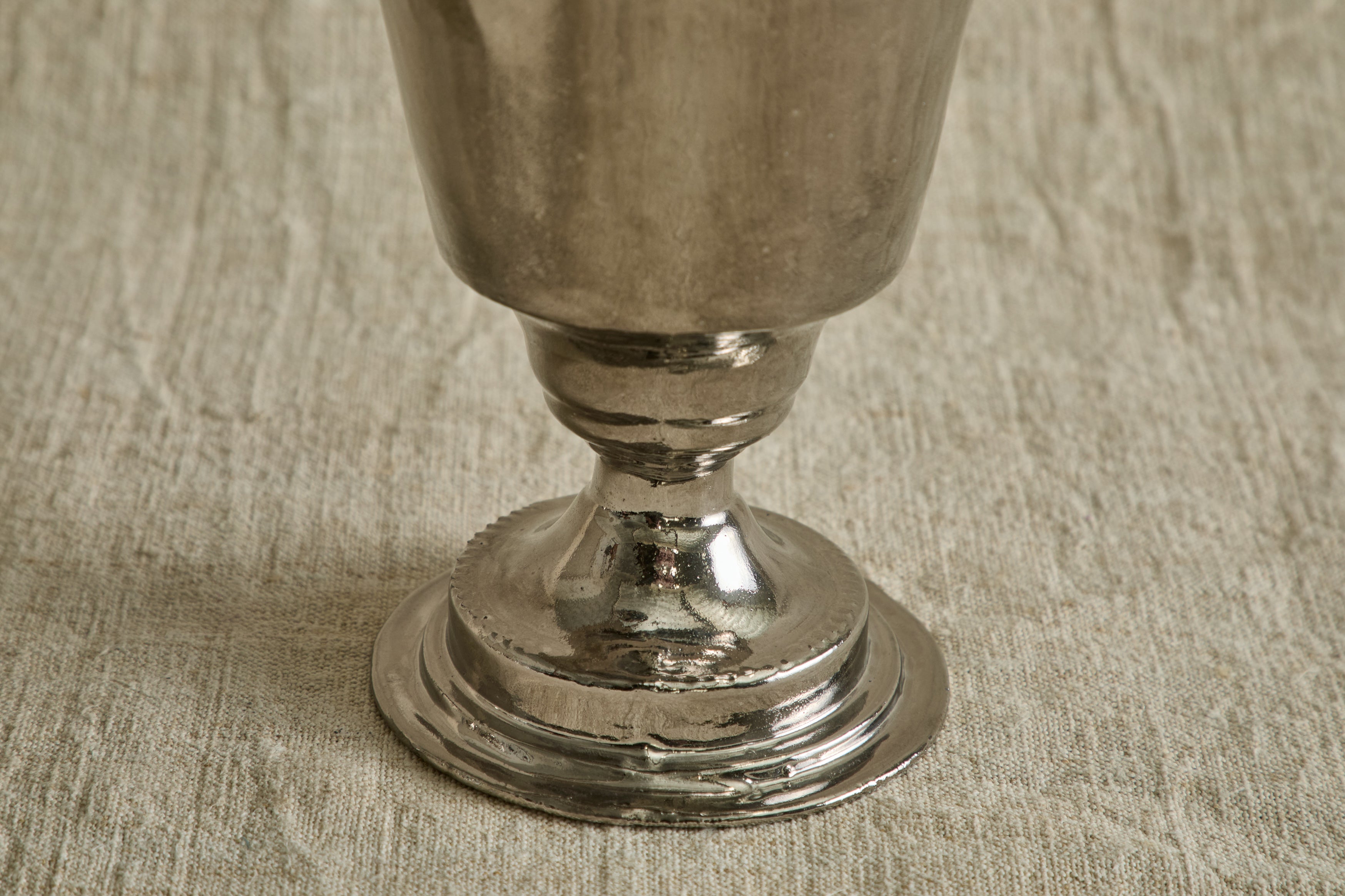 Small Simple Vase with Platinum Exterior