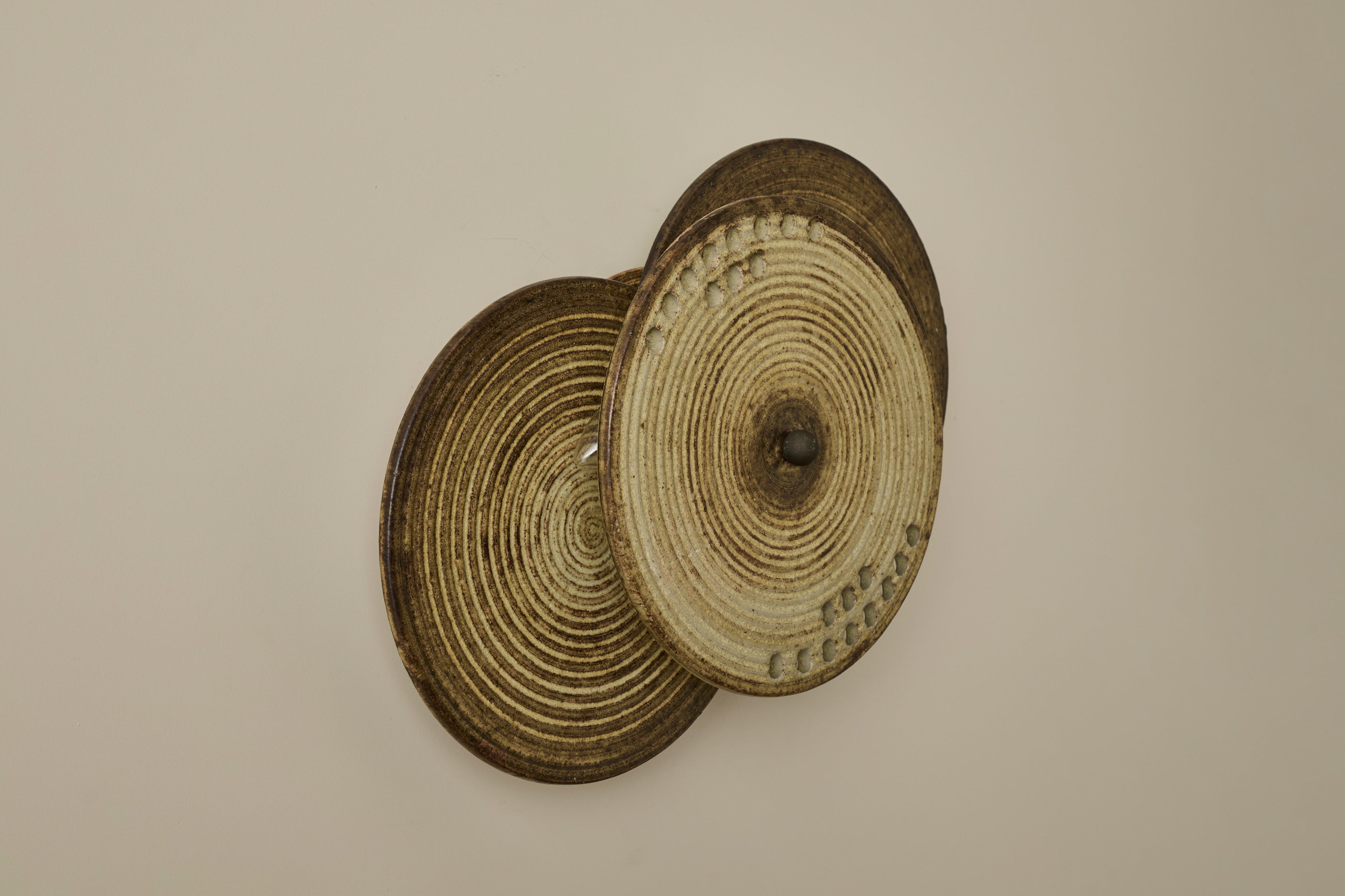 Axella Ceramic Wall Sconce