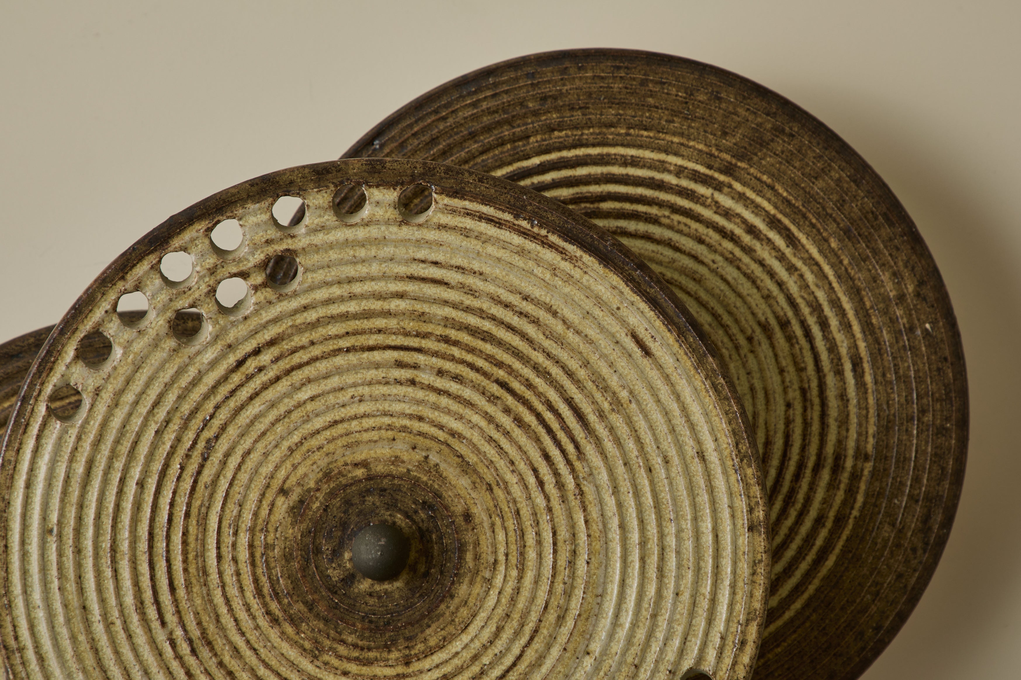 Axella Ceramic Wall Sconce