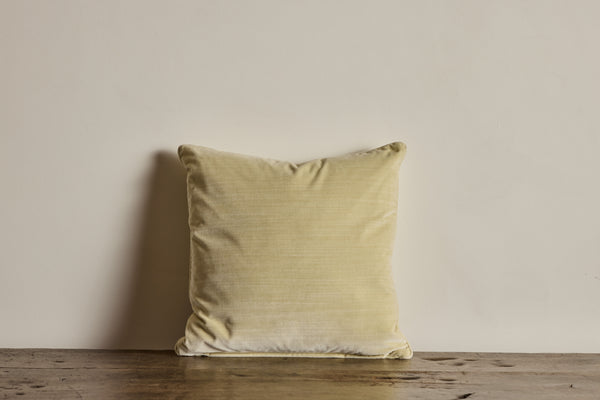 Velvet Pillow in Oolong