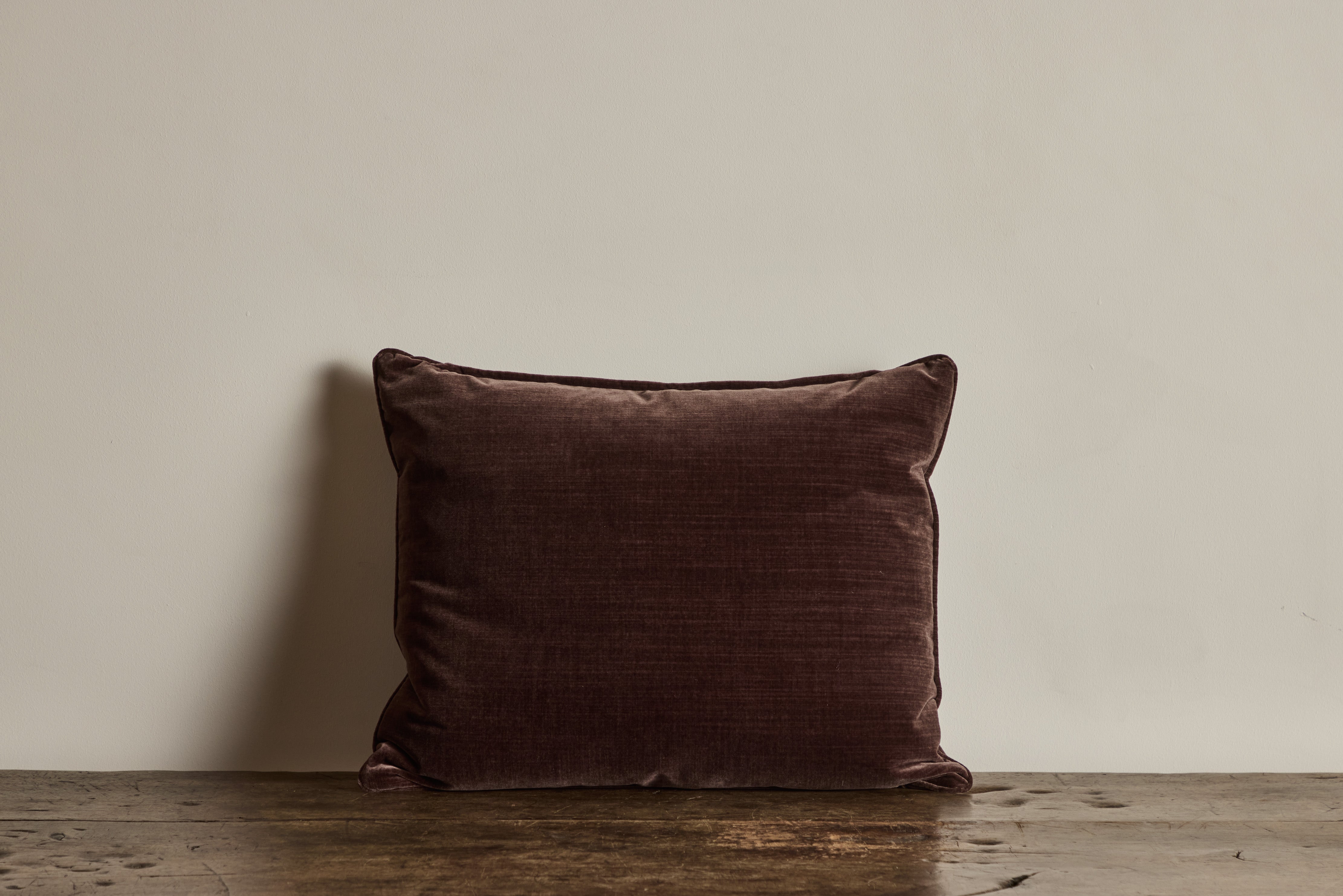 Velvet Pillow in Chocolate