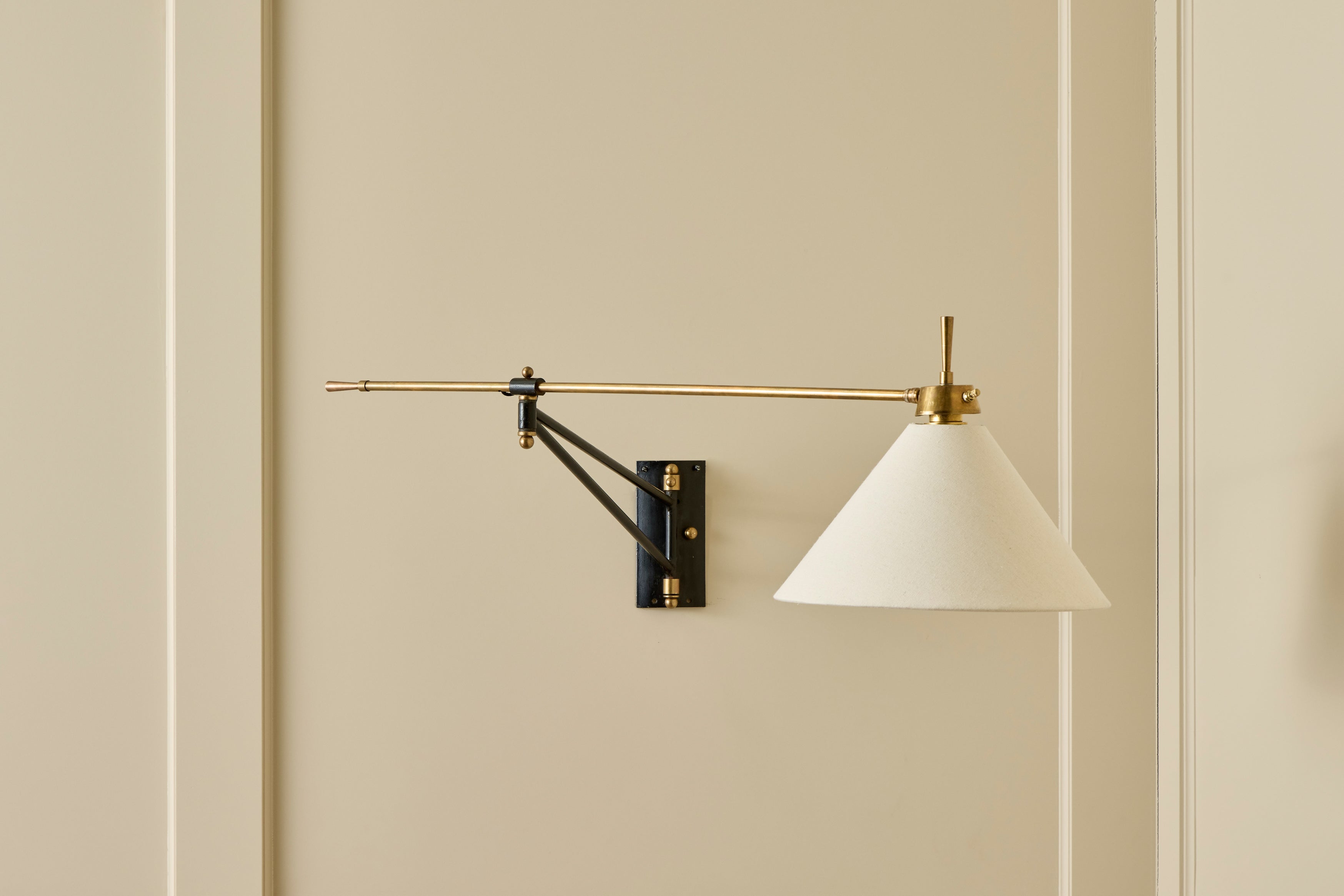Mid Century Long Arm Sconce