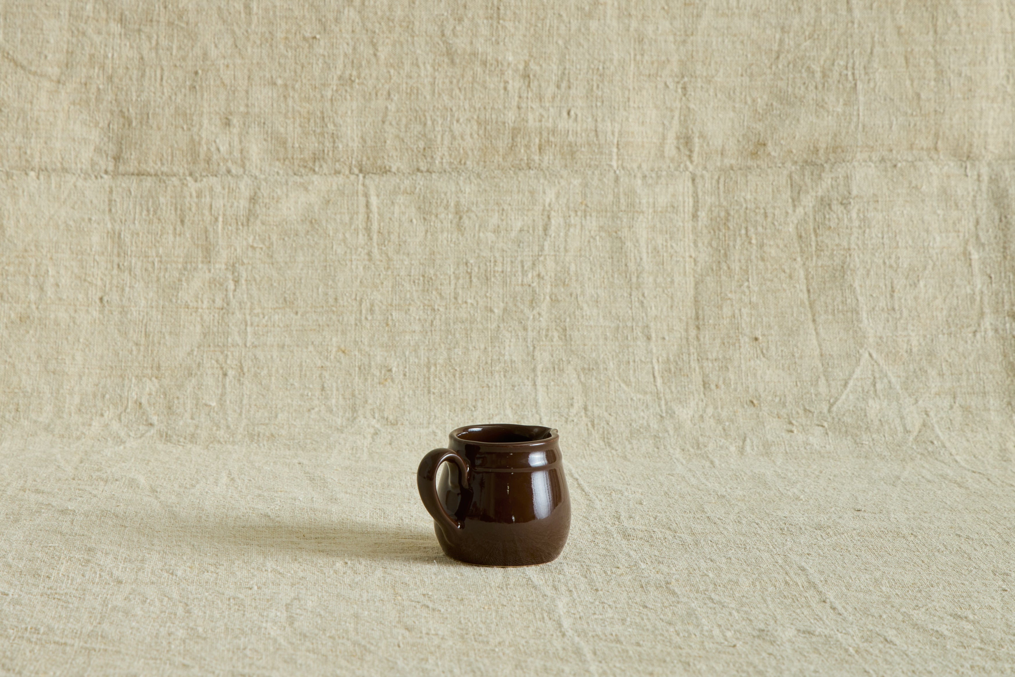 Creamer in Chestnut