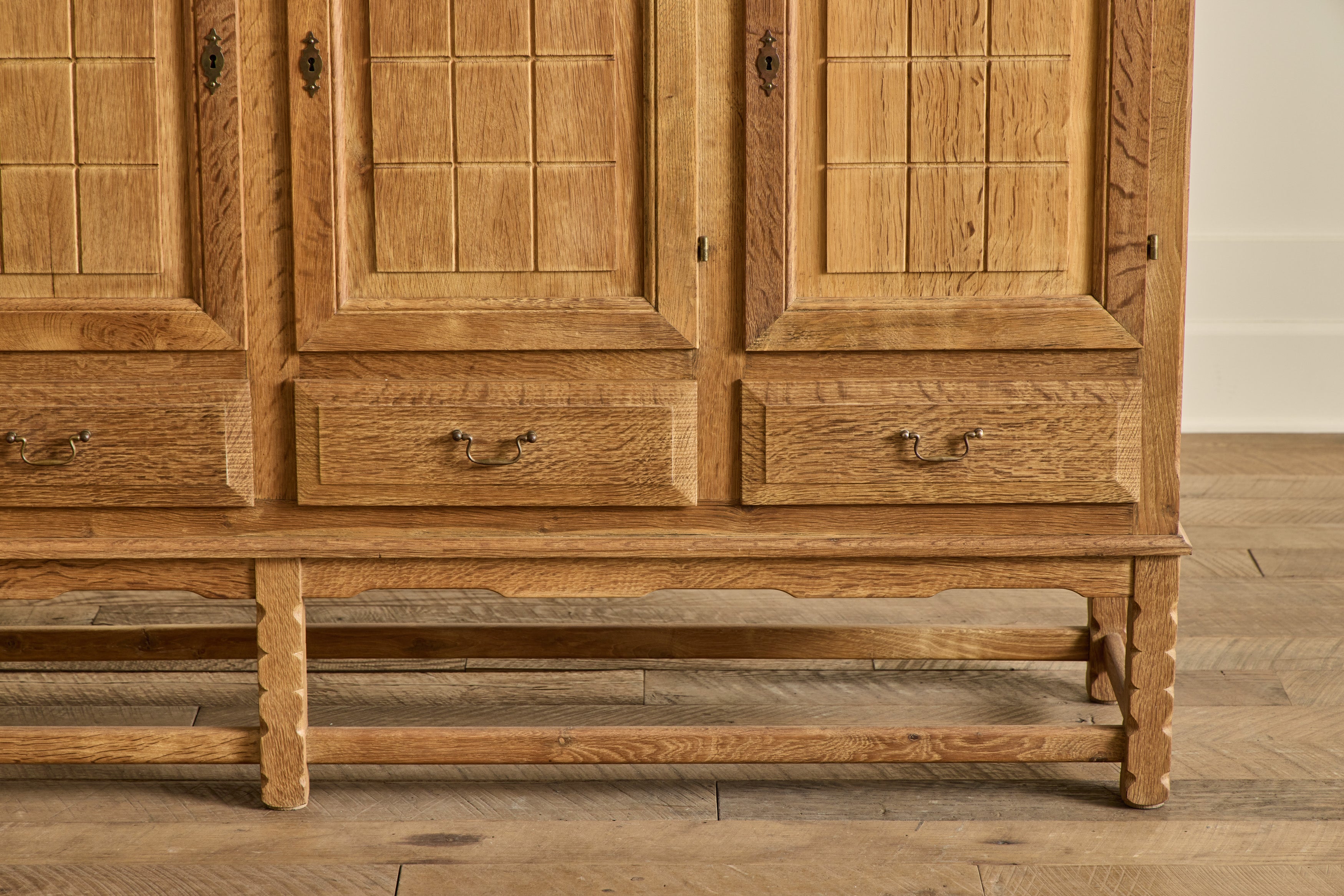 Grid Carved Oak Sideboard