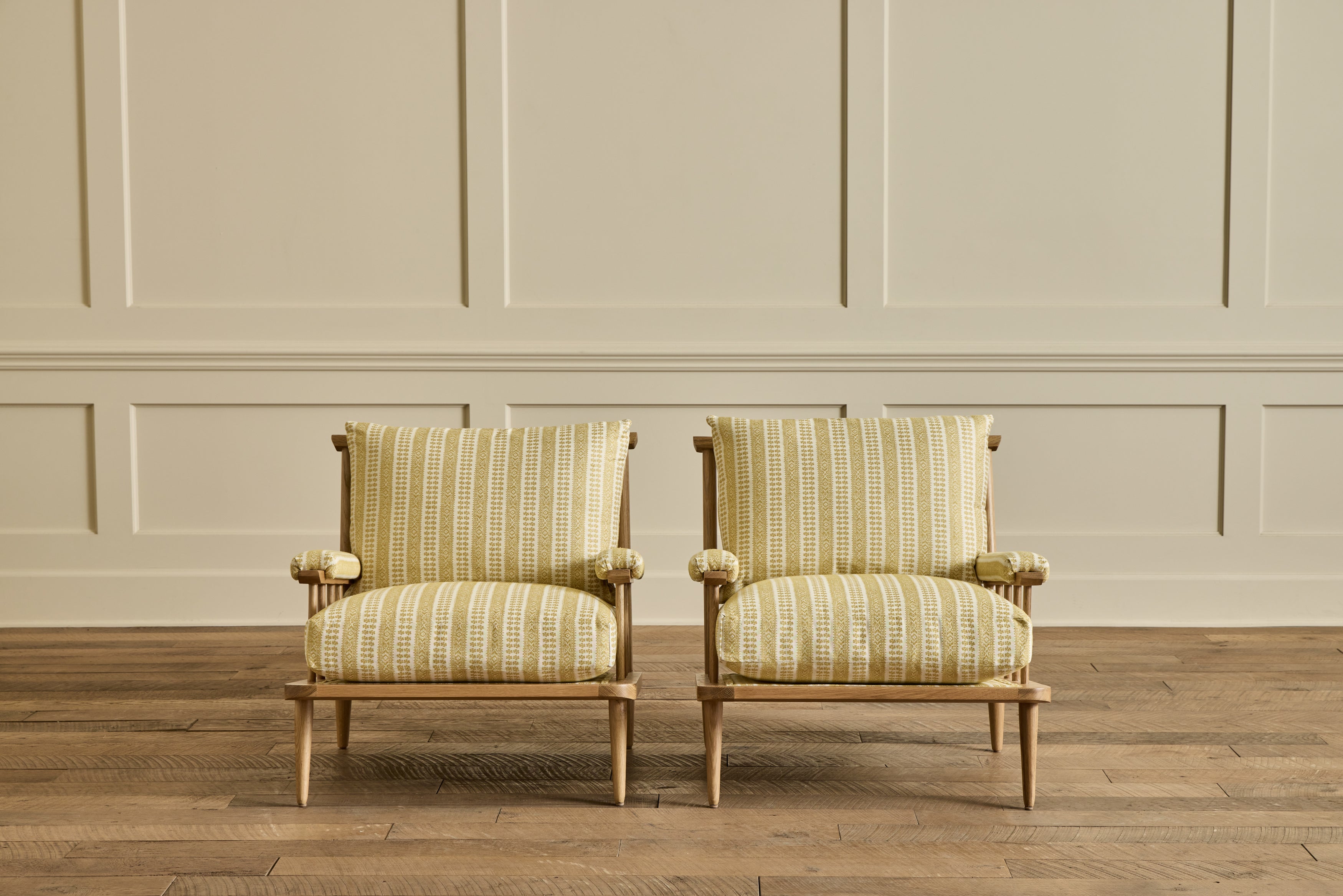 Spindle Viewing Chair, Susan Deliss
