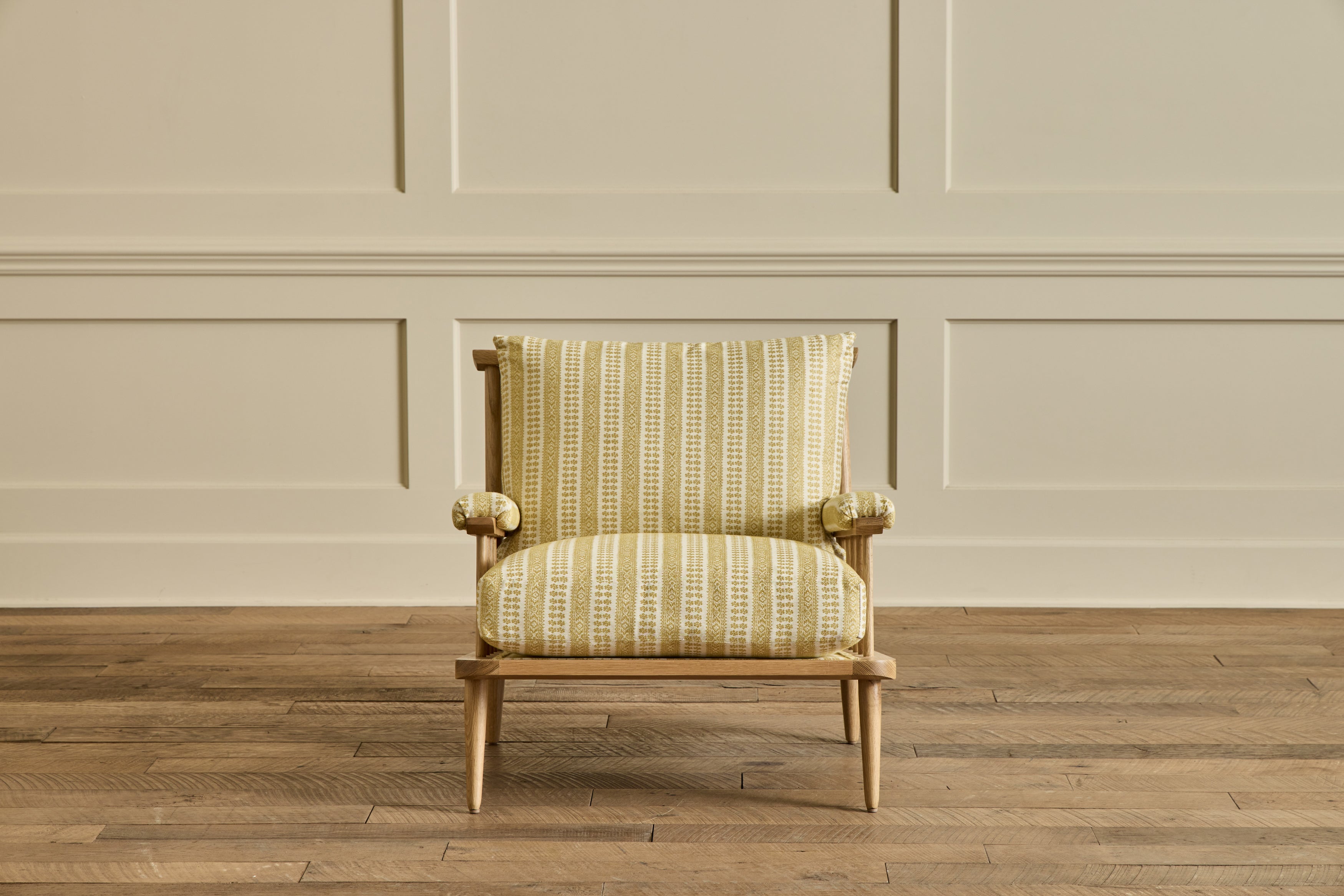 Spindle Viewing Chair, Susan Deliss