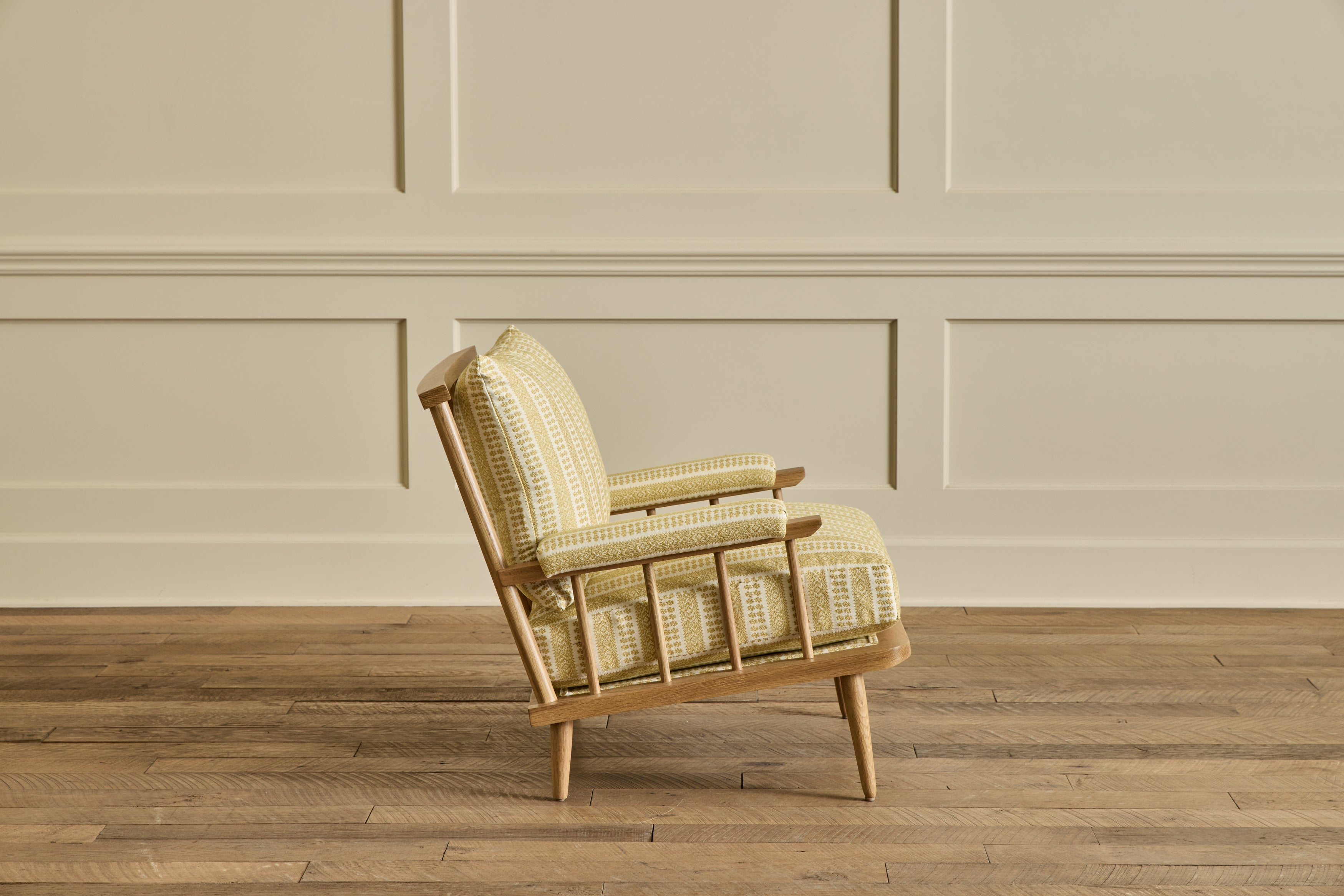 Spindle Viewing Chair, Susan Deliss