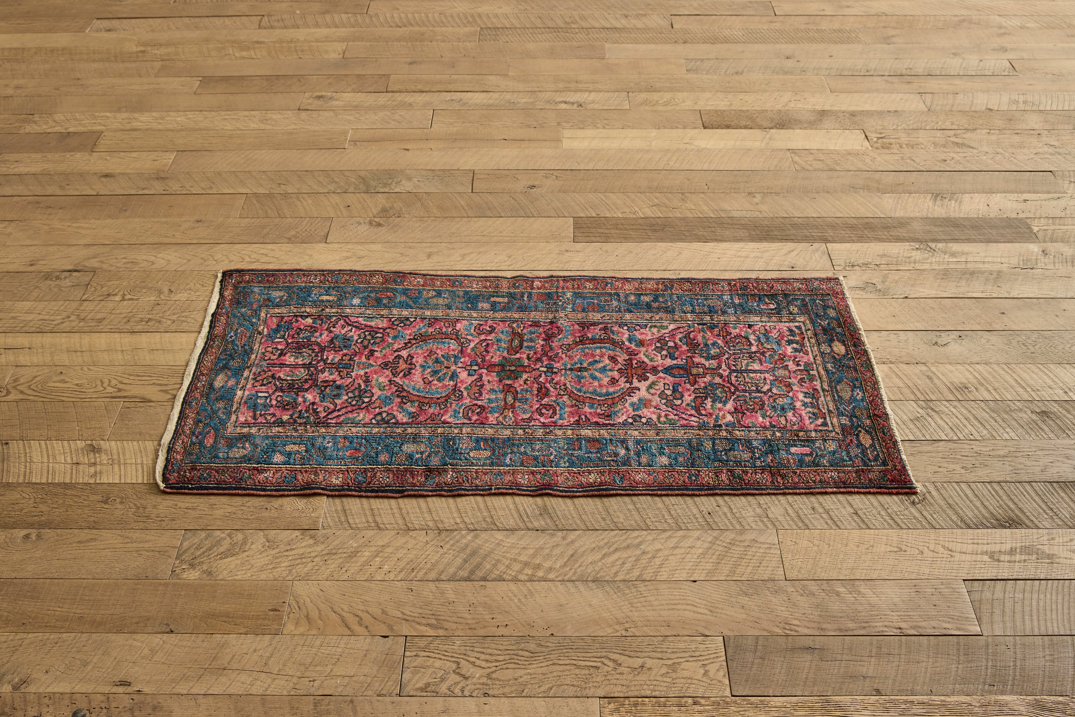Pink & Blue Malayer Throw Rug 2'7 x 5'