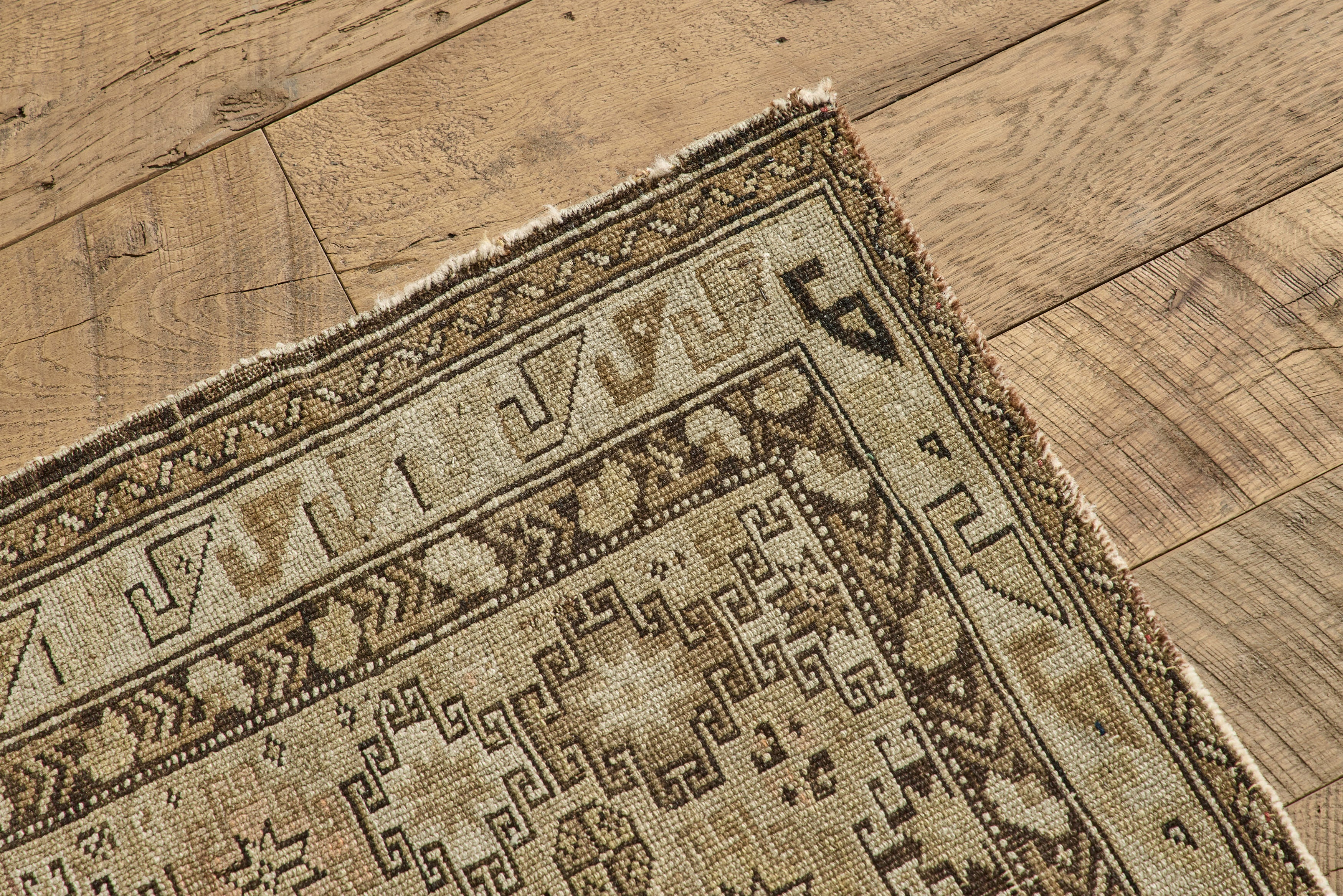Square Tribal Throw Rug 2 x 2