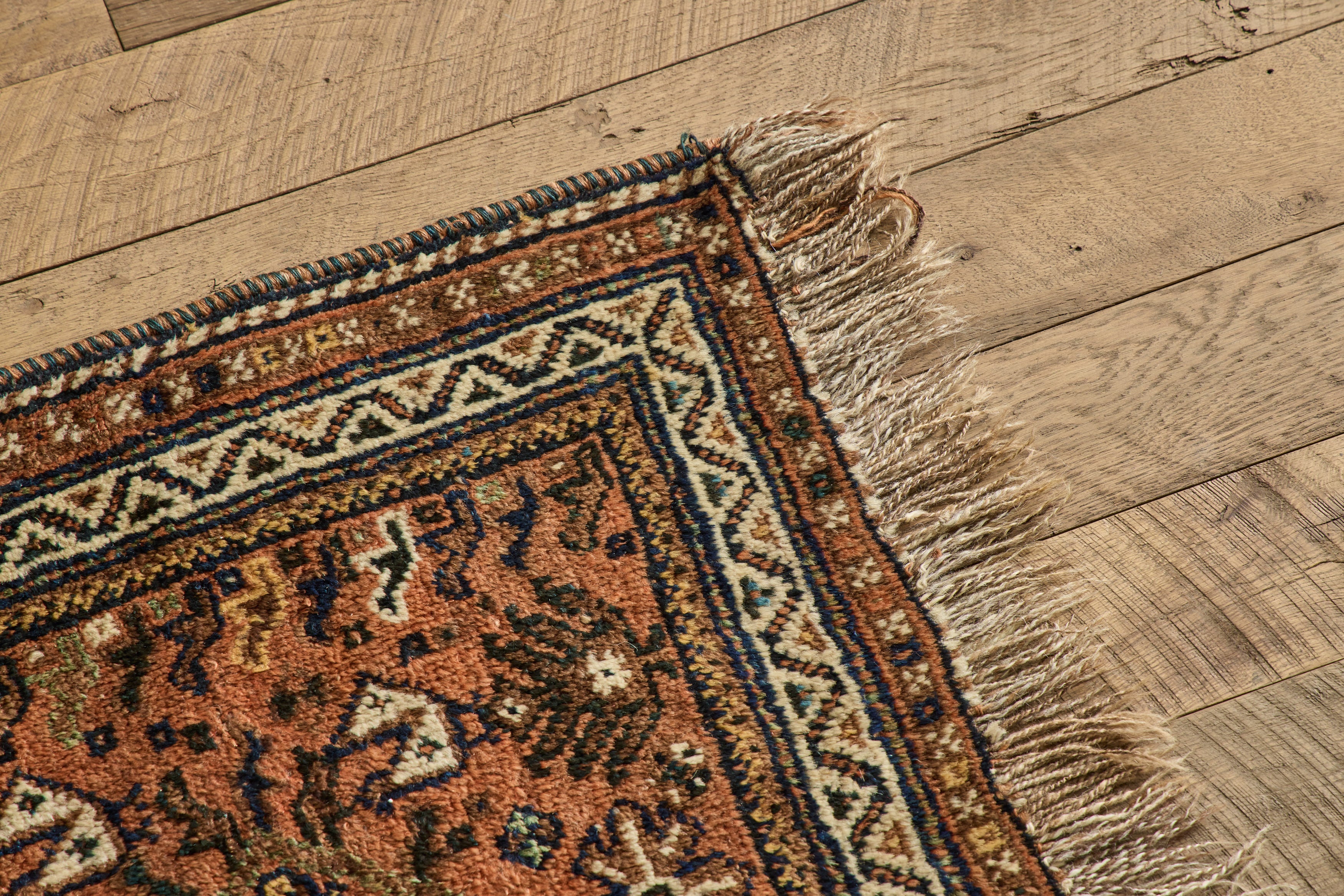 Tribal Shiraz Scatter Rug 2'8 x 3