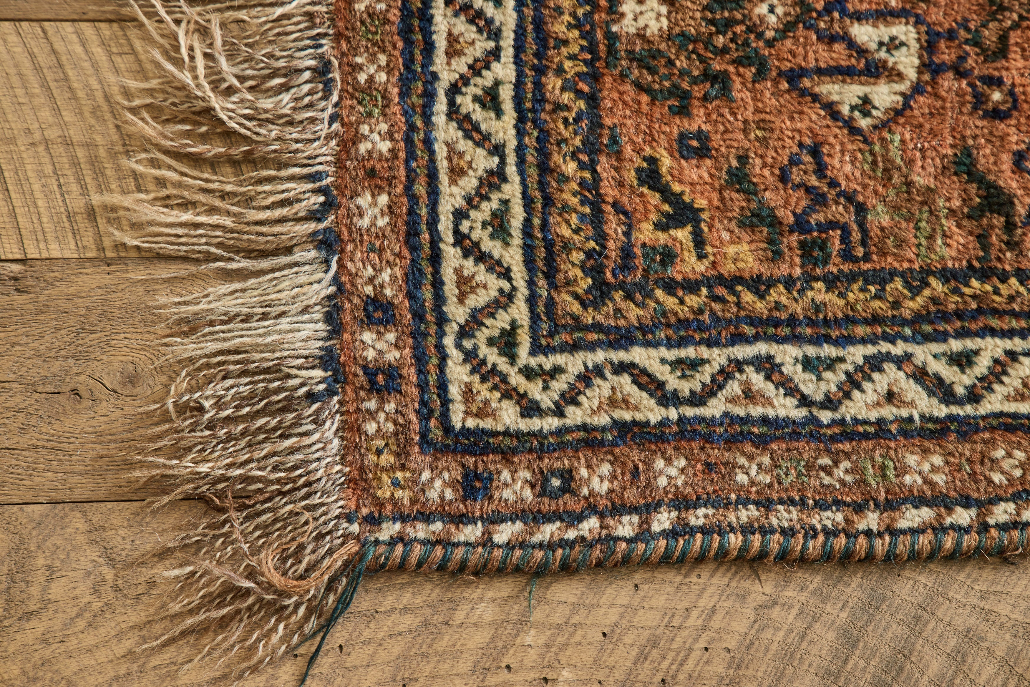 Tribal Shiraz Scatter Rug 2'8 x 3
