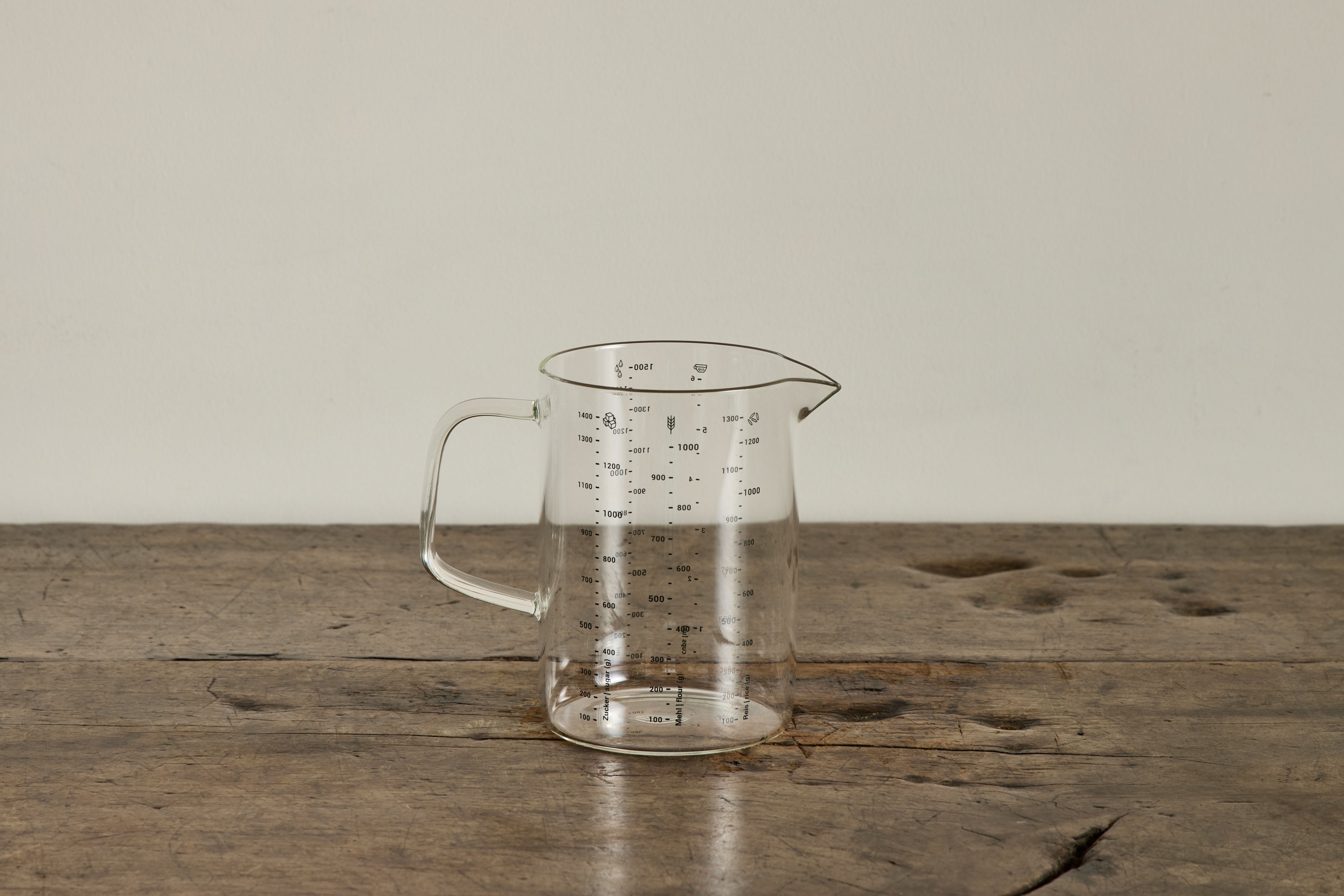 Glass Measuring Cup (Multiple Sizes)