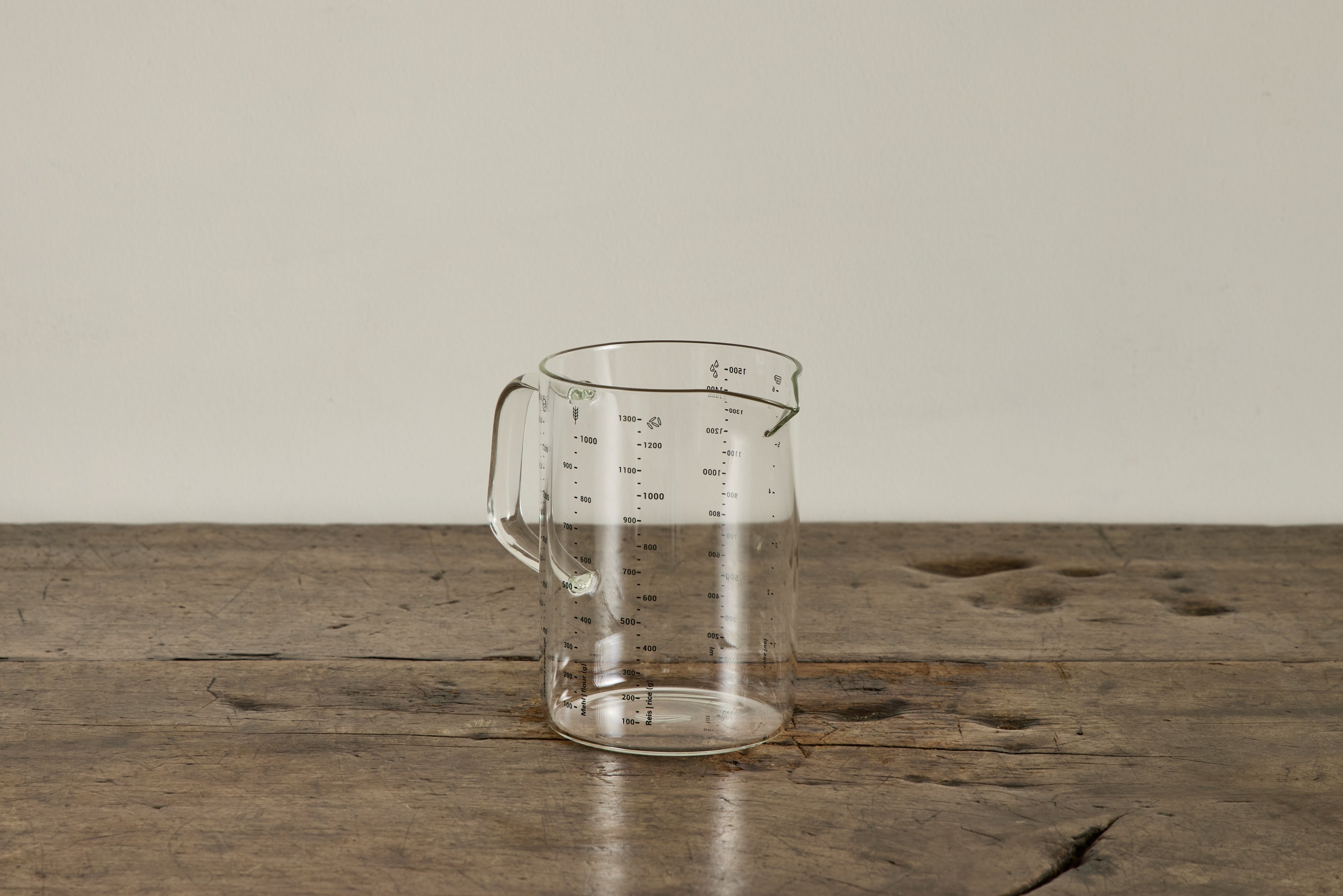 Glass Measuring Cup (Multiple Sizes)