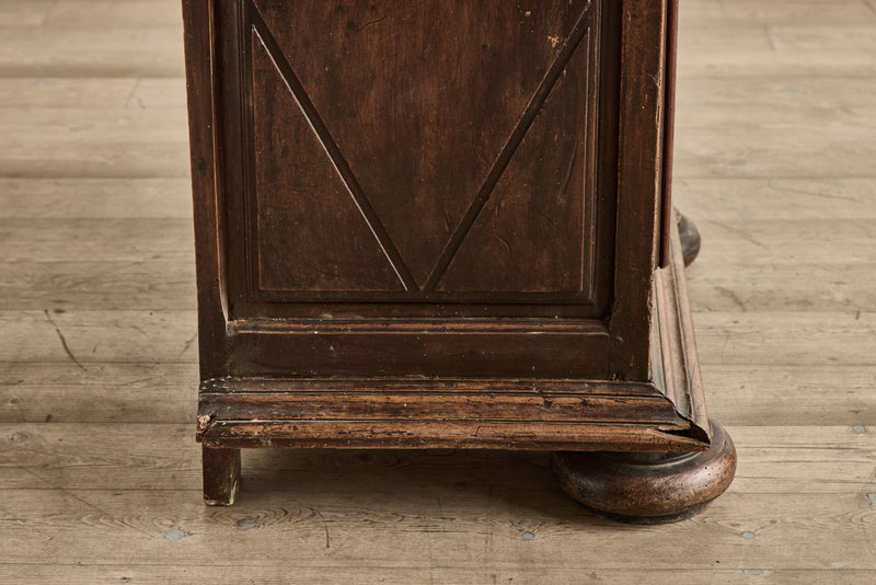 Louis XIII Cabinet